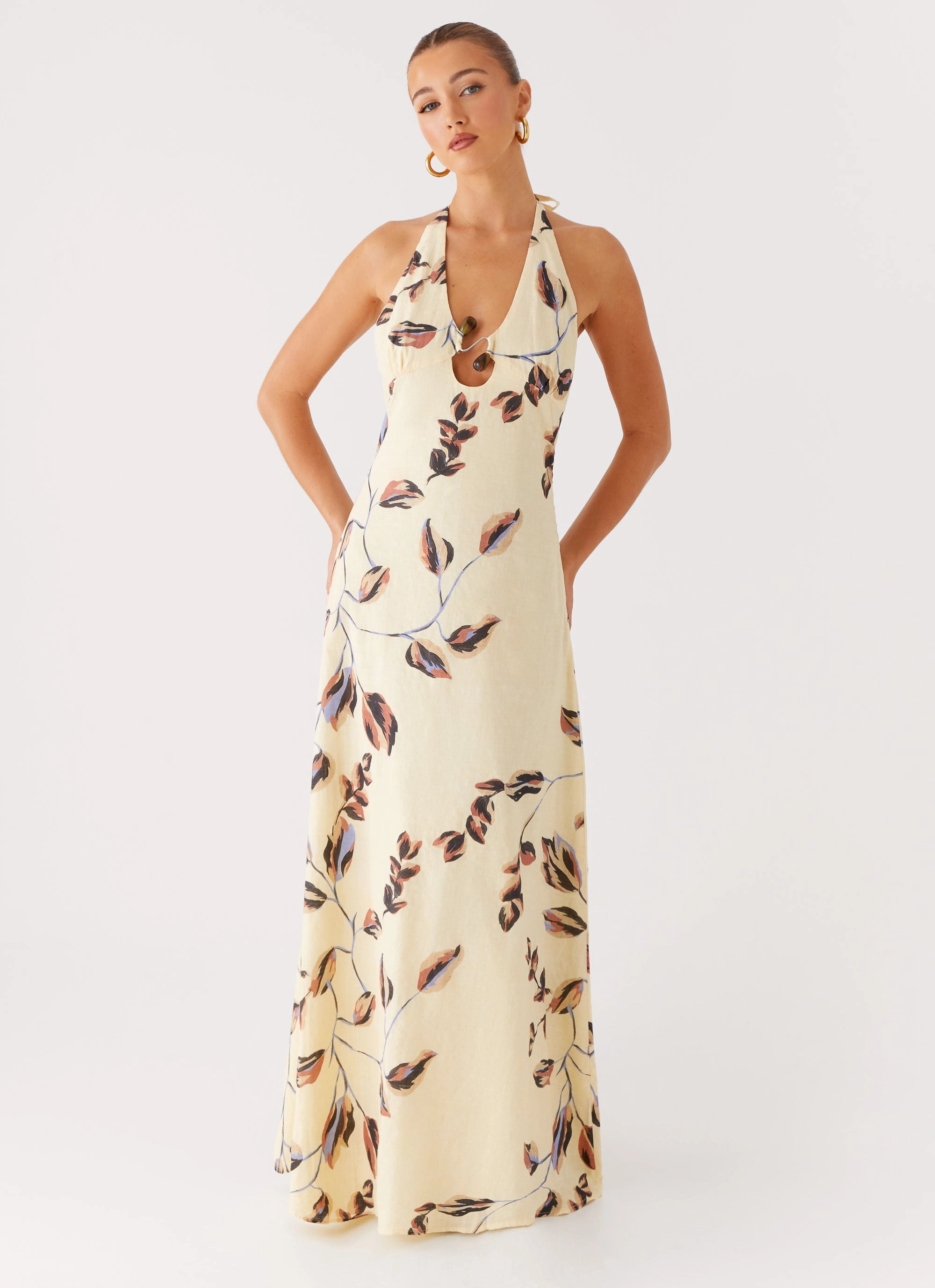 Elvina Halter Neck Maxi Dress - Buttercream Bliss Statement Mood