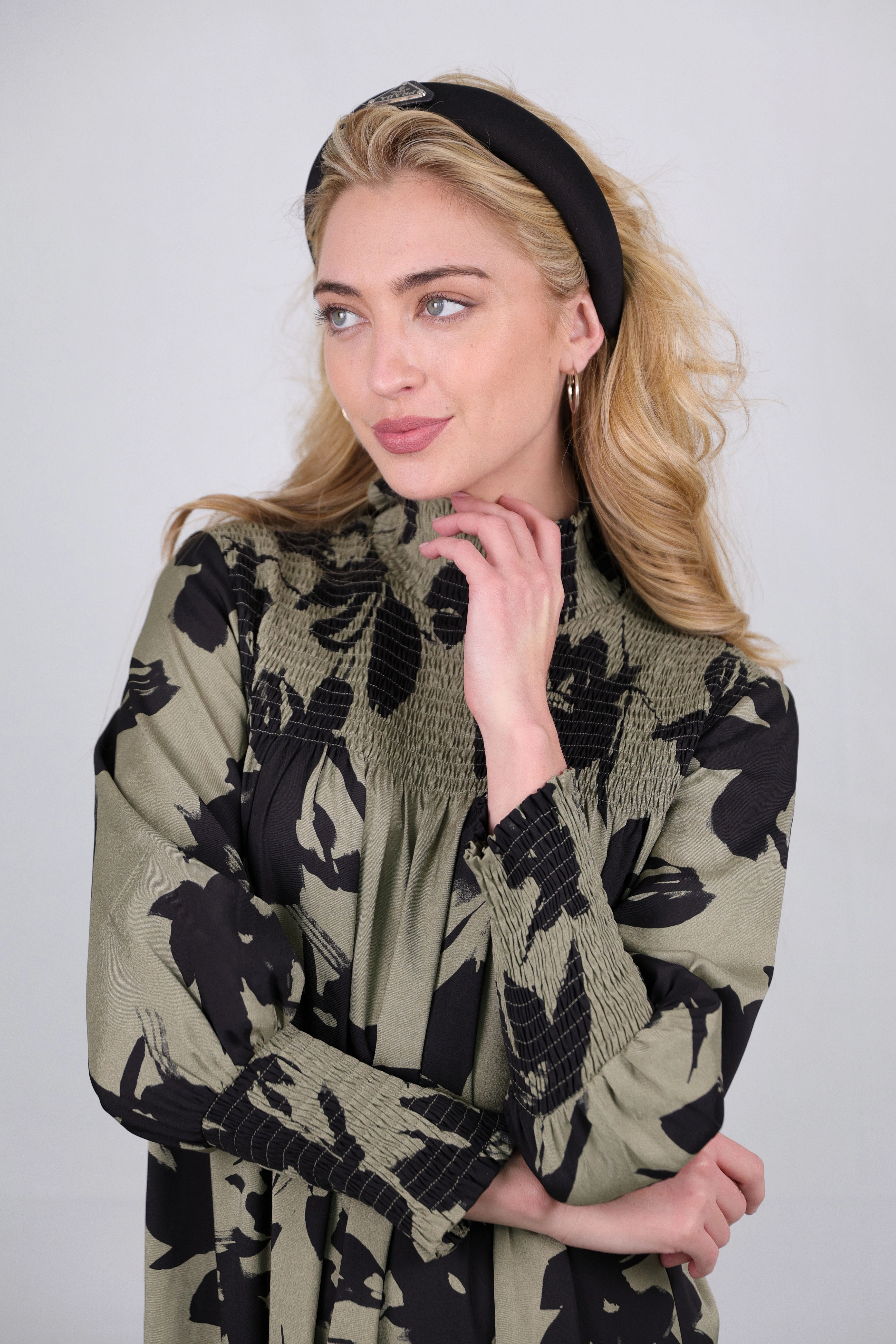 Esme Hunter Floral Maxi Dress Stylish Layer