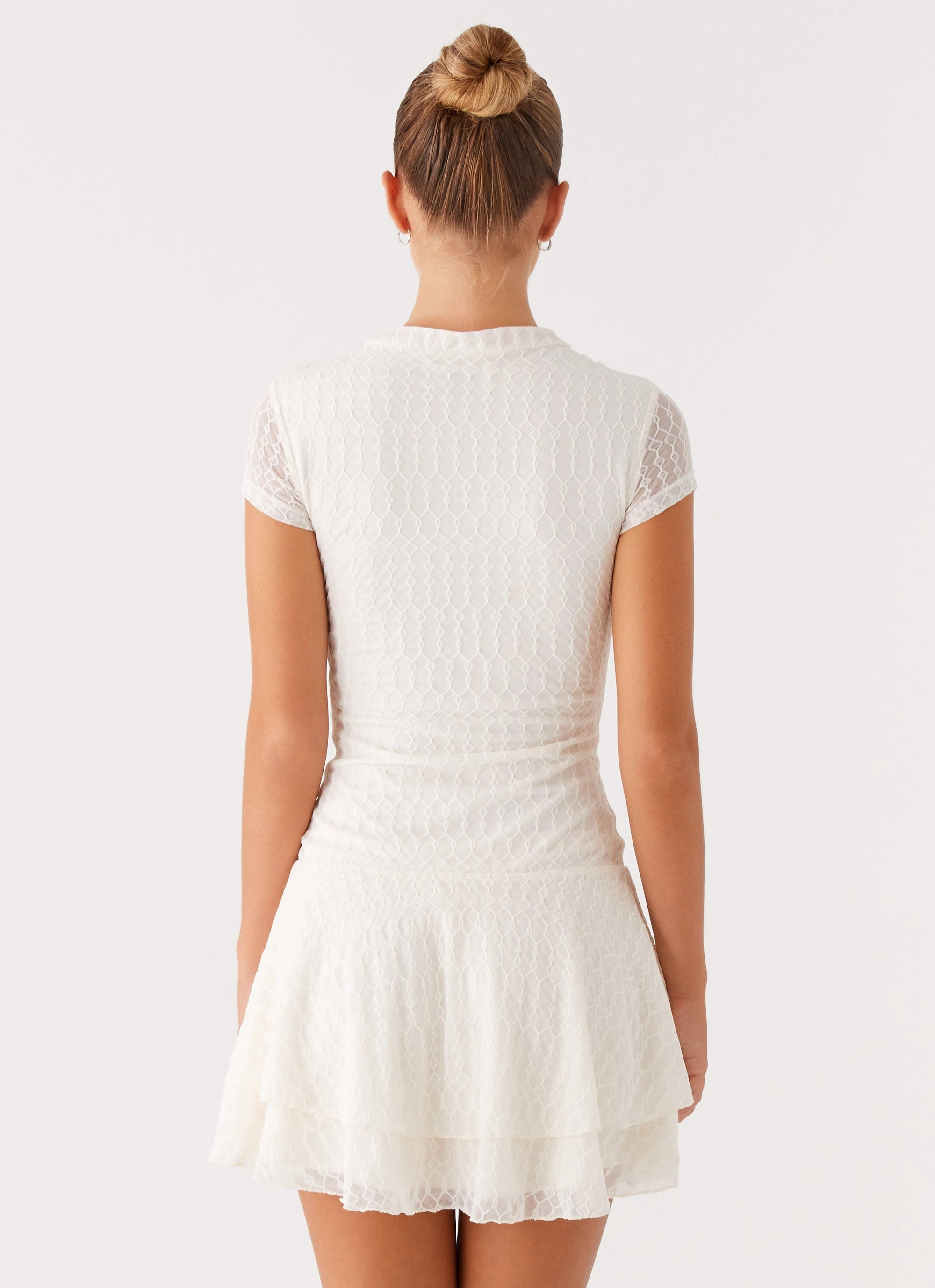 Esty Mini Dress - Ivory Walk Mood Effortless Mood