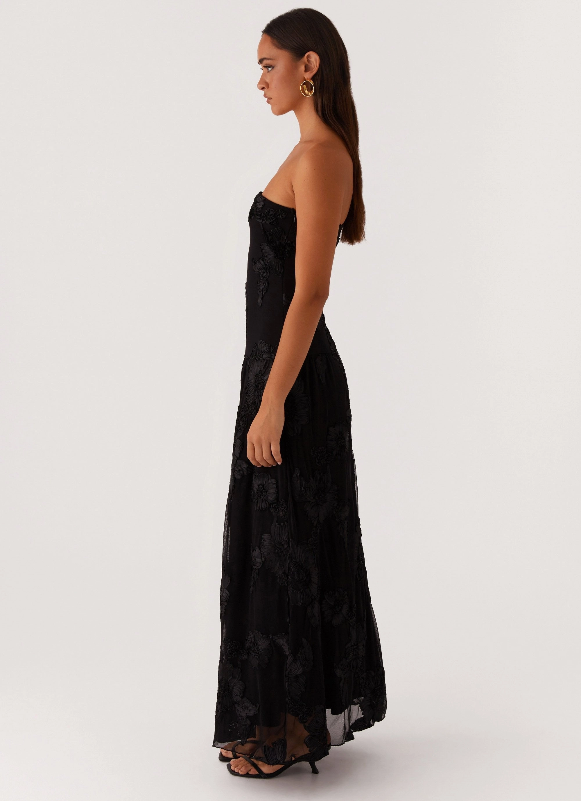Subtle Look Satin Finish After Light Maxi Dress - Black