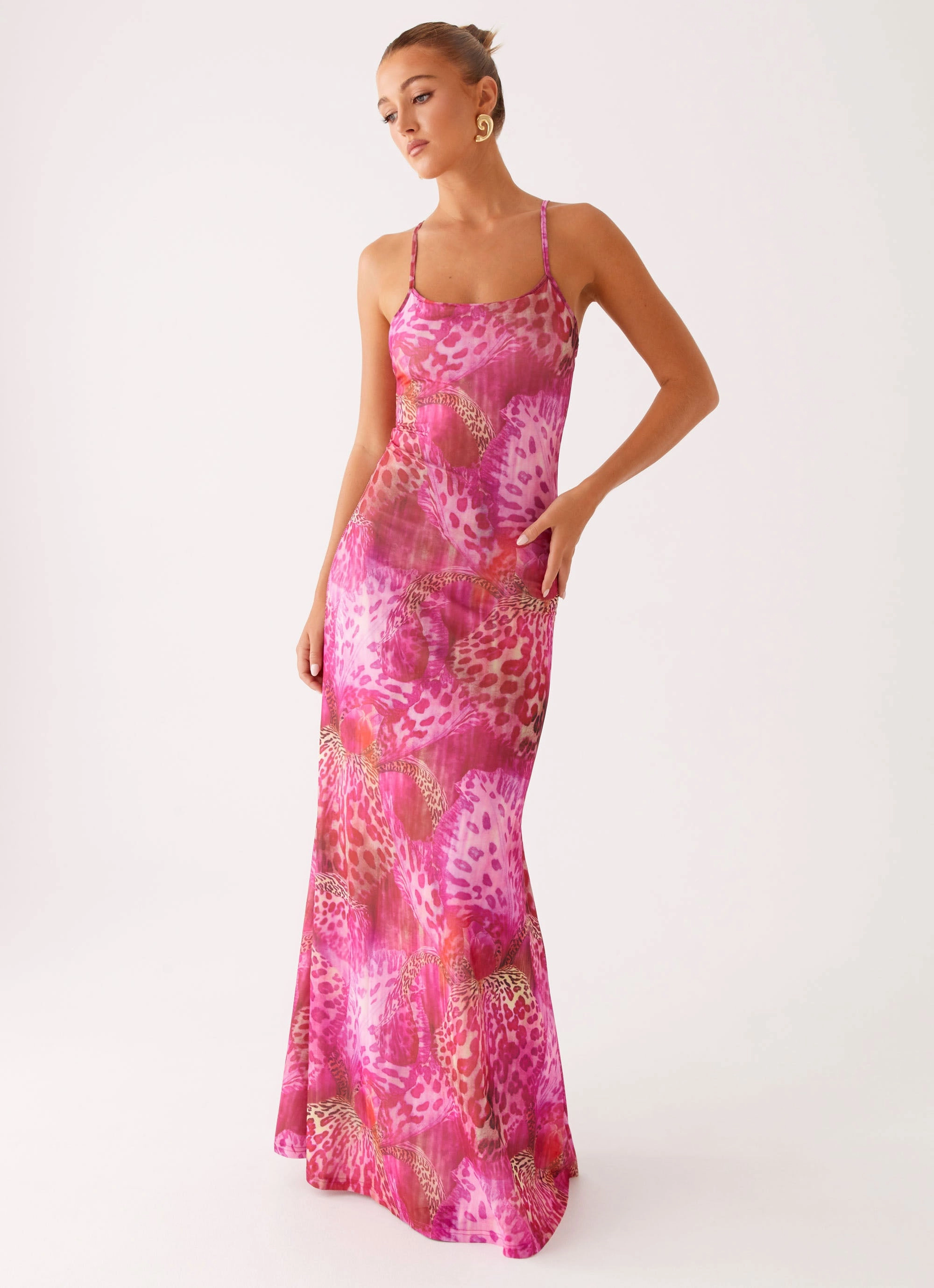 Elegant formal outfit Everett Maxi Dress - Lavender Lagoon