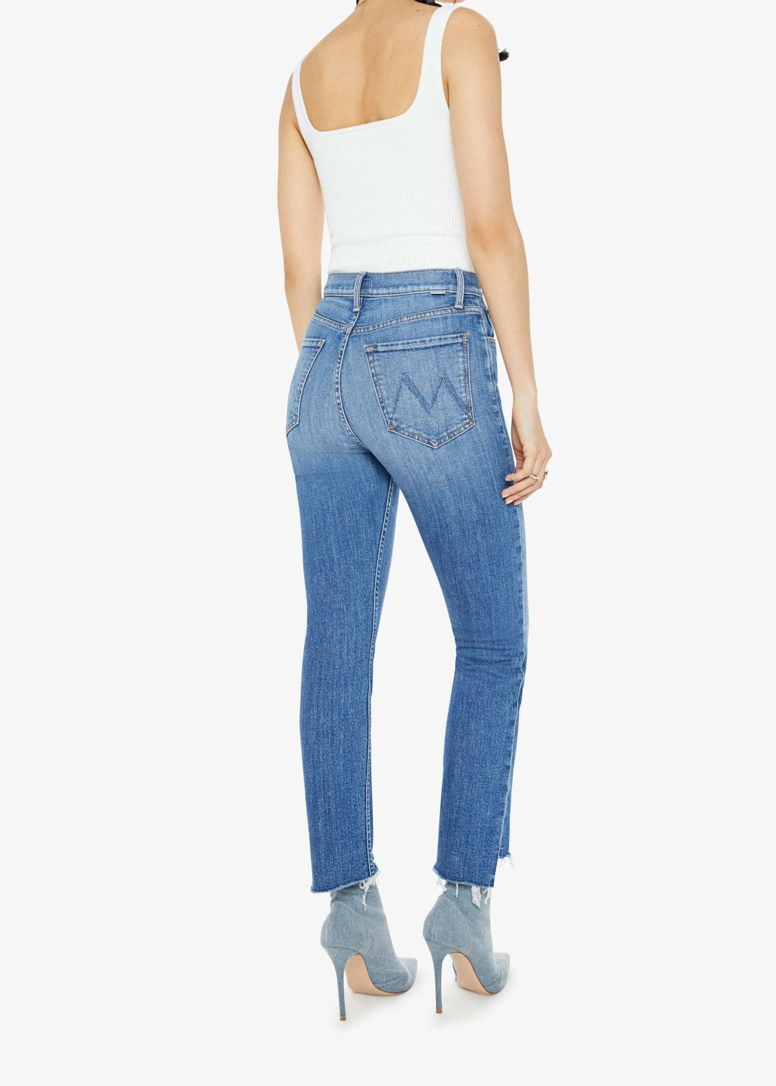 High Waisted Rider Ankle Step Fray in Loafers and Lassos Festival Outfit Minimalist Style No Gap Waist Engineering