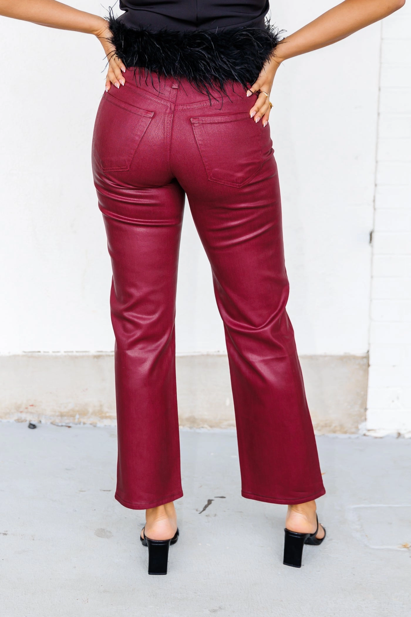 Casual Musthave Light Fabric EVIE COATED JEANS