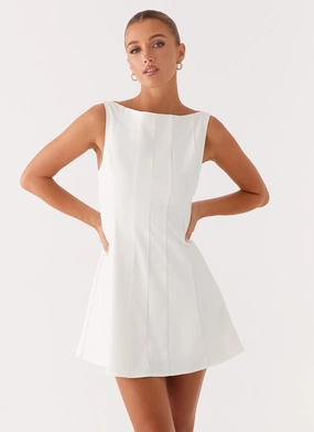 Delicate Finish Artistic Shape Emelie Mini Dress - White