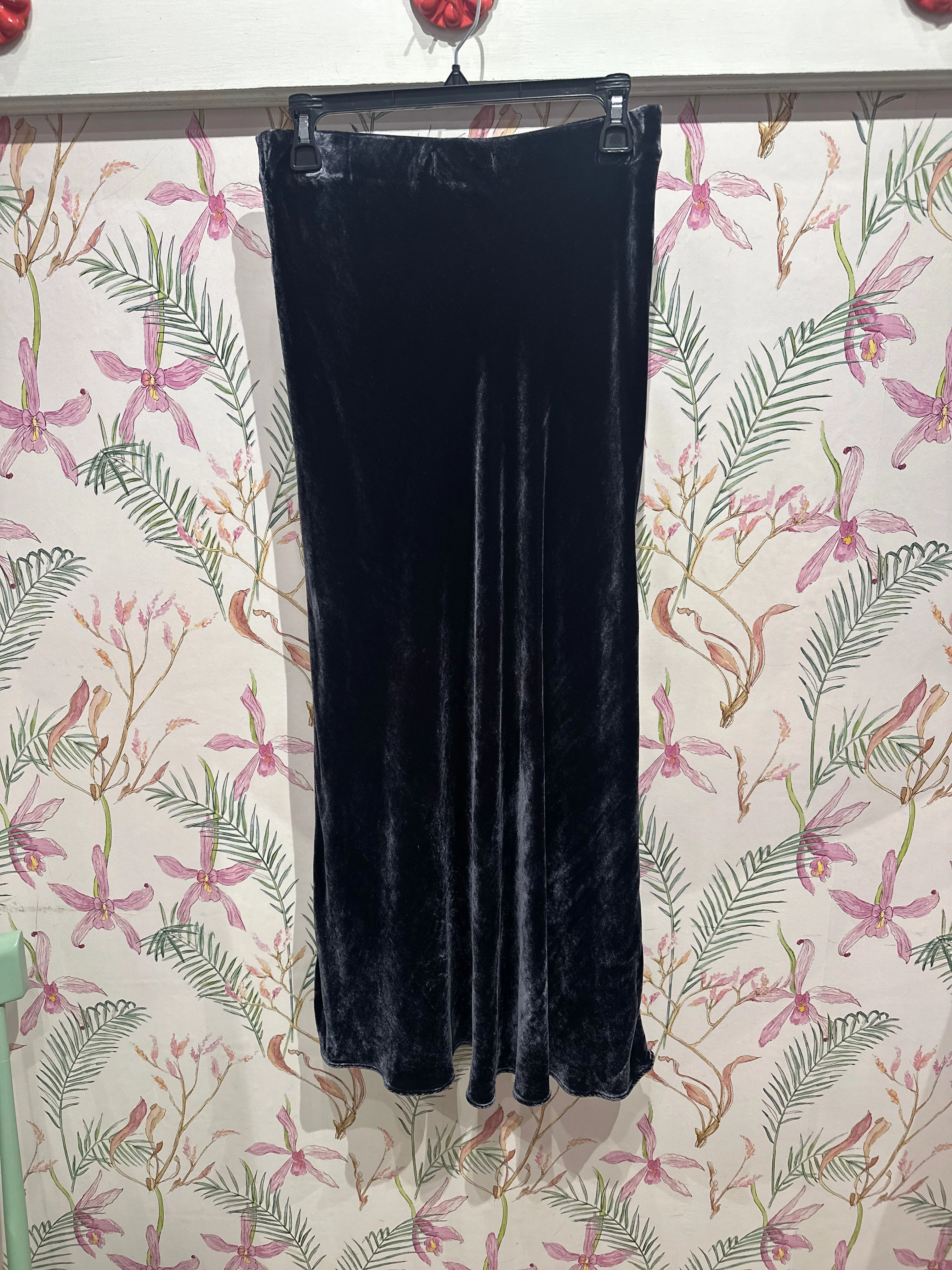 Twist Front Design Embossed Detail Eza Silk Velvet Maxi Skirt in Navy