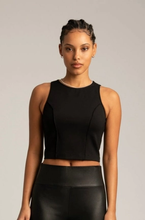 Sporty Design Midweight Four Way Stretch Black Audrey Pintuck Top
