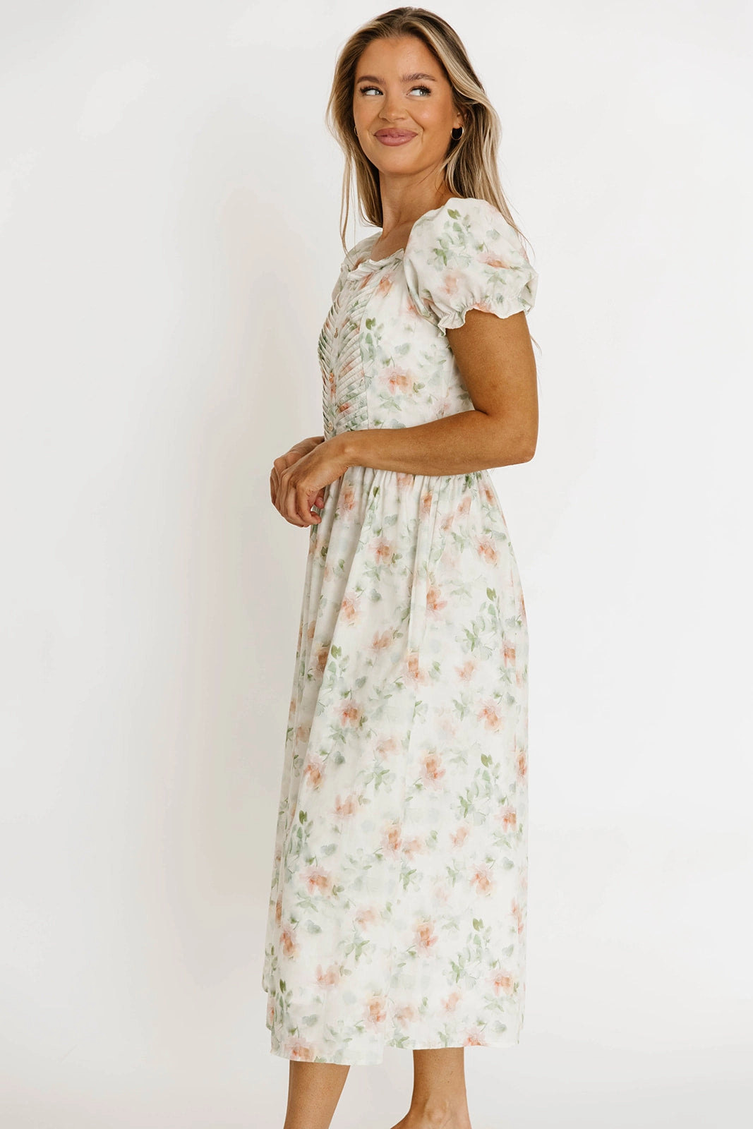 Azalea Ruched Puff Sleeve Midi Dress in Ivory Floral *Final-Sale* Cozy Mood Tailored Fit