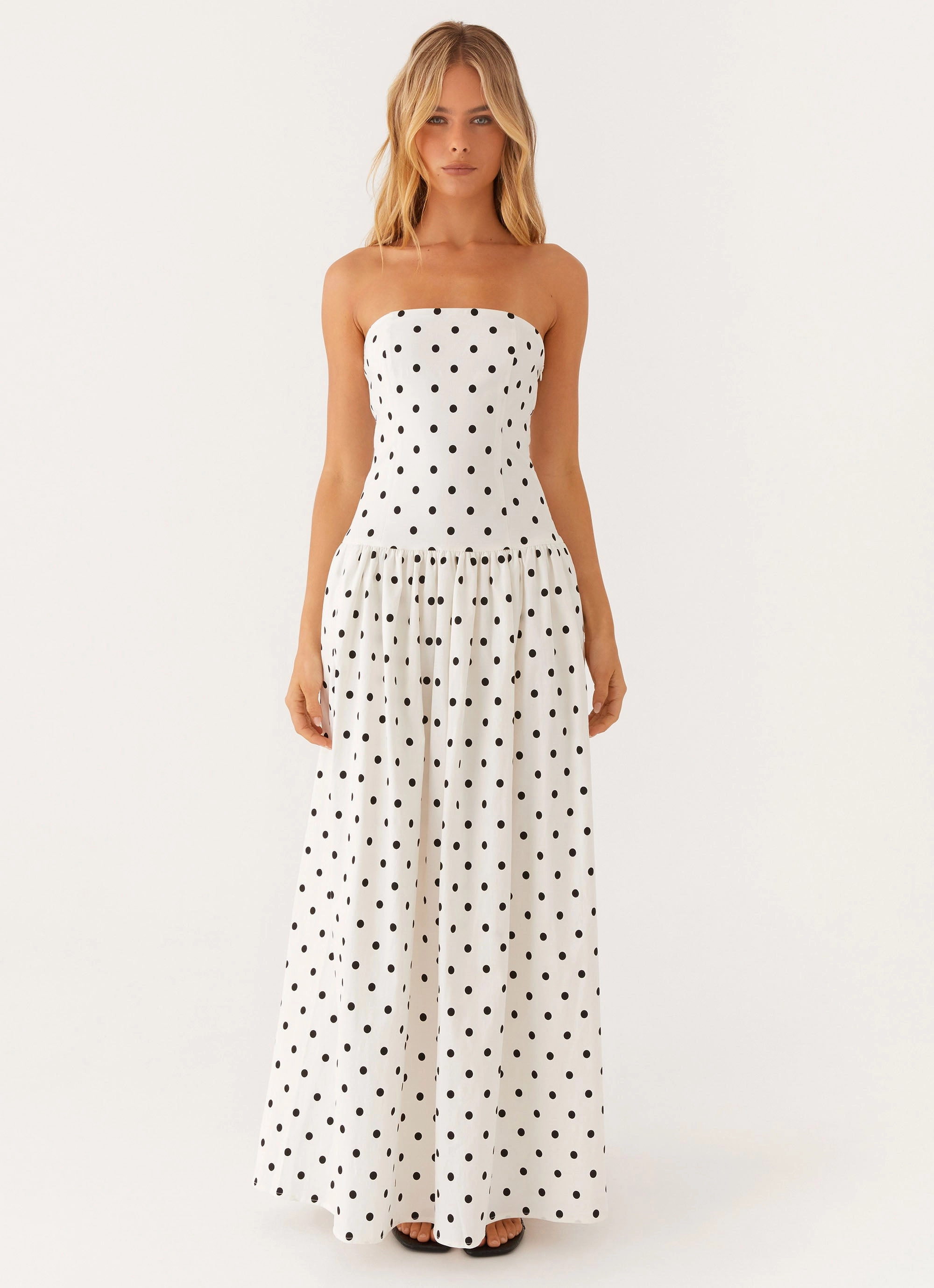 Active Moments Exclusive-Design Andorra Maxi Dress - White Polkadot