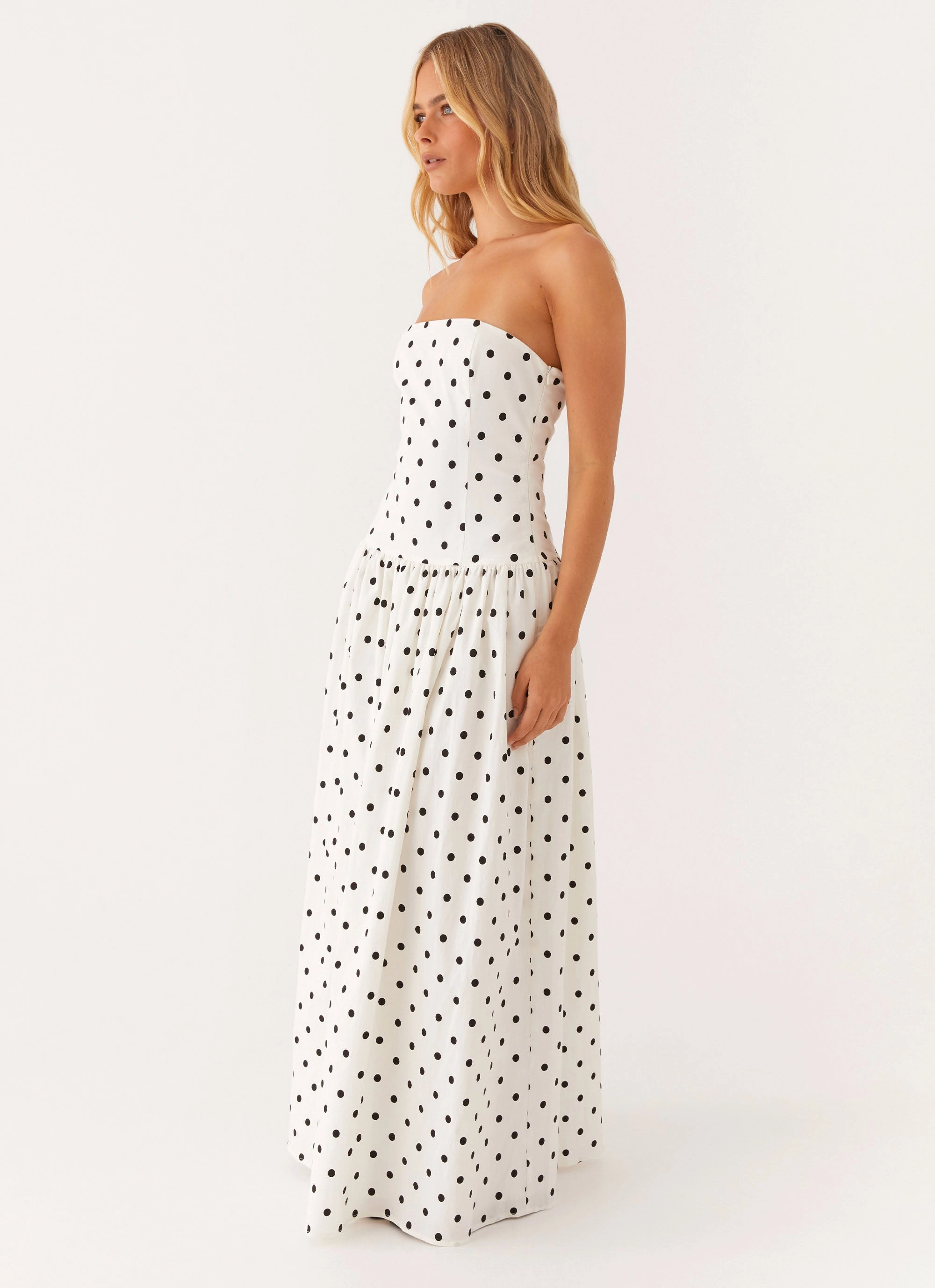 Andorra Maxi Dress - White Polkadot Inner lining Season Ready