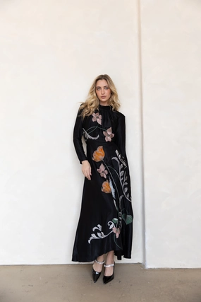 Romano Satin Maxi Subtle design