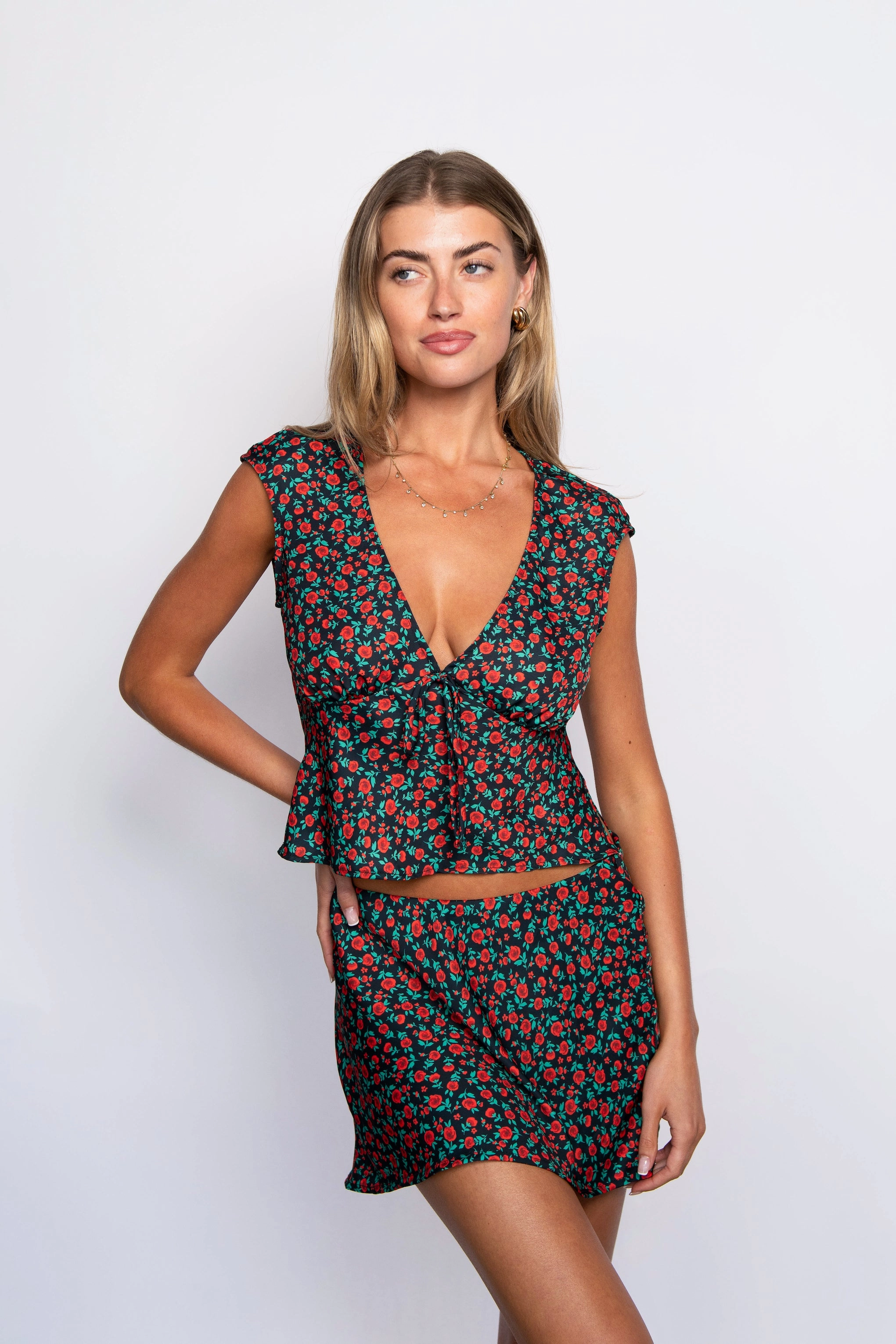 Everyday Mini Skirt Satin - Geneva Modern Combo Convertible Style