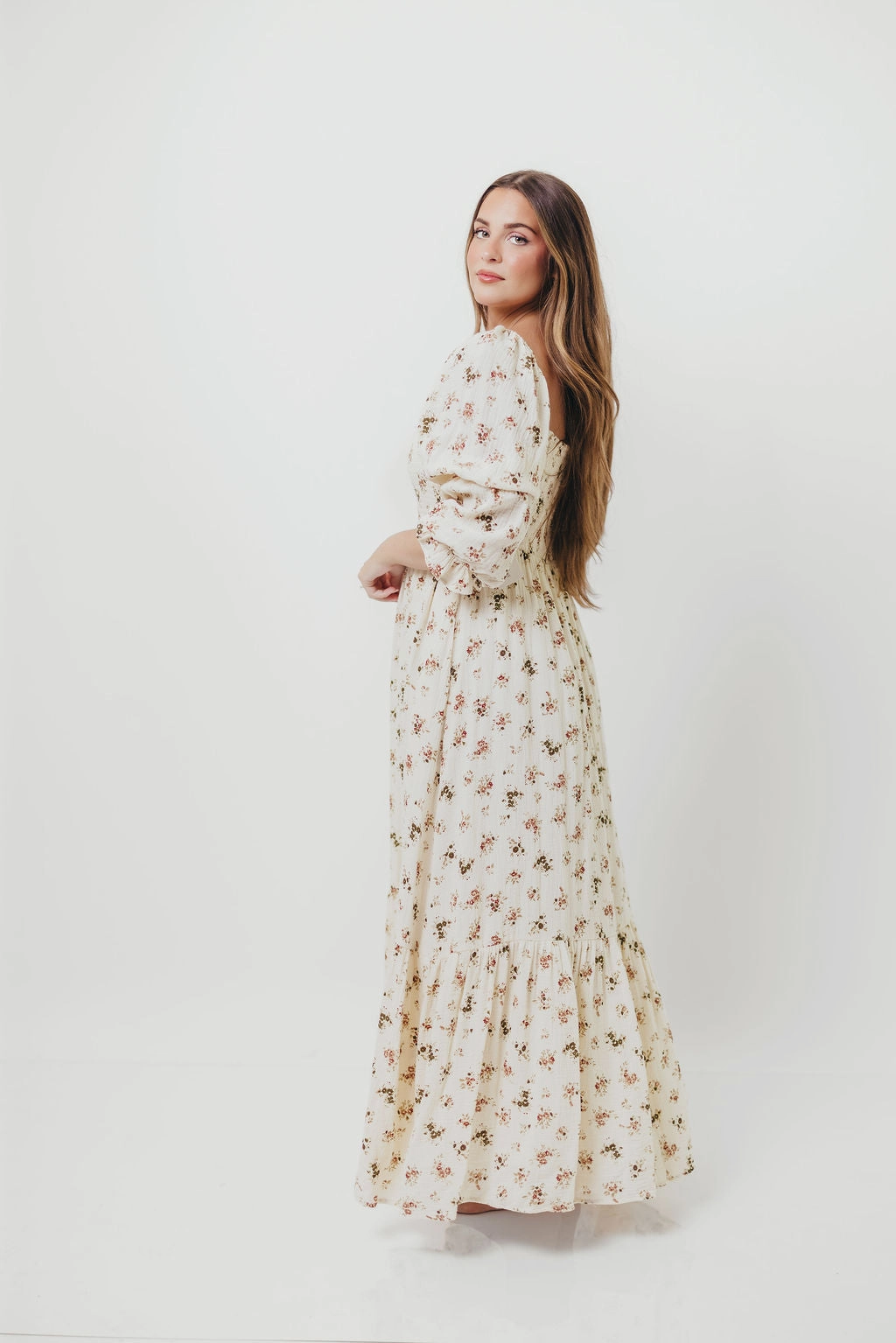 Emerson Maxi Dress with Long Sleeves in Ivory Comfortable Waist Design Fit