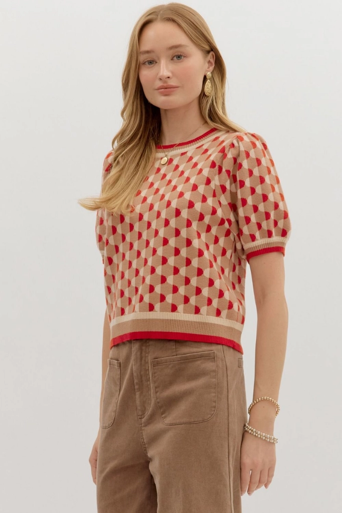 Fawn Argyle Short Sleeve Sweater in Camel Fray Resistant Edges