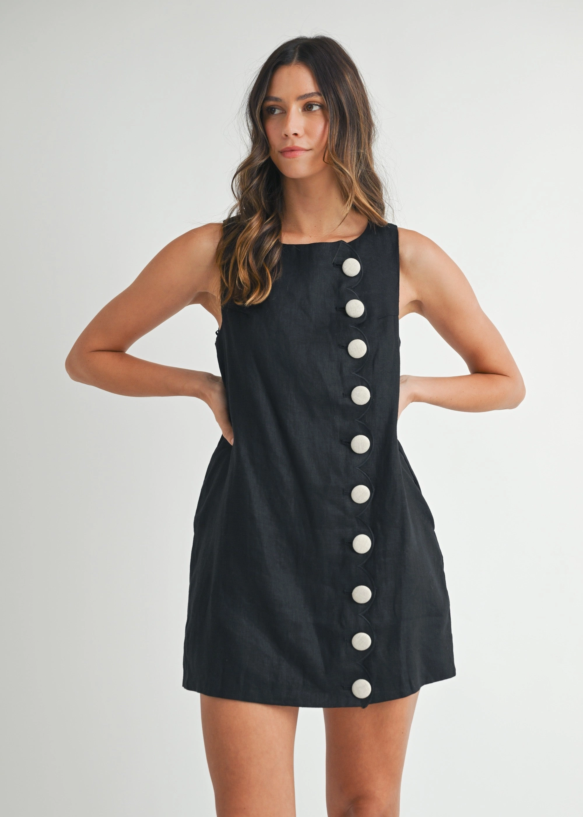 Draped Silhouette FadeResistantColor STELLA BUTTON DETAIL MINI DRESS