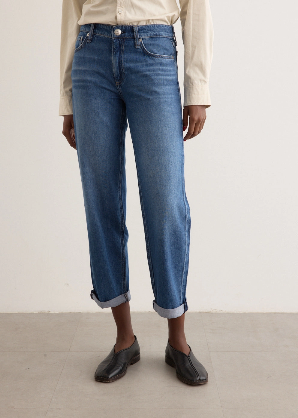 Featherweight Baggy Dre Boyfriend Jeans Minimalist Design Season Ready