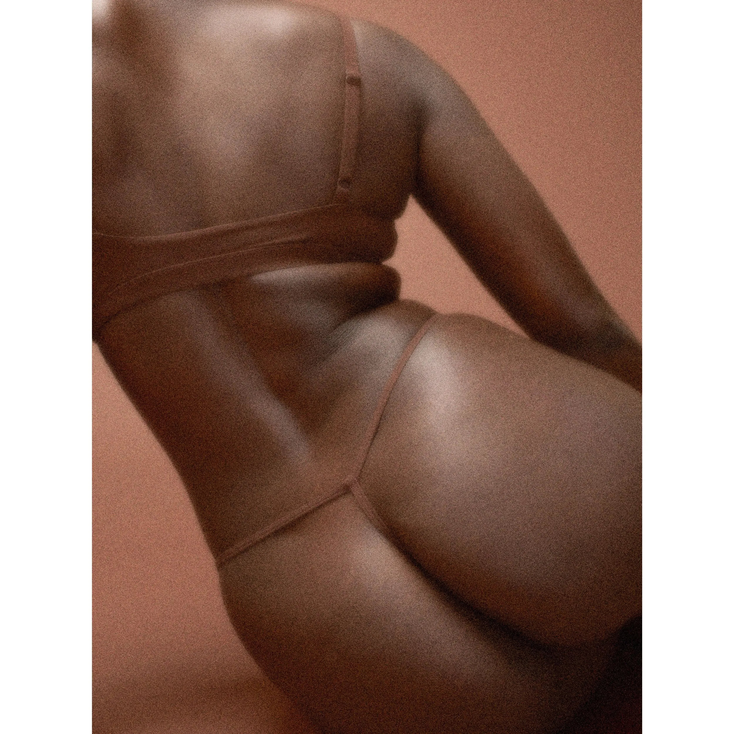 FITS EVERYBODY T STRING THONG | MICA