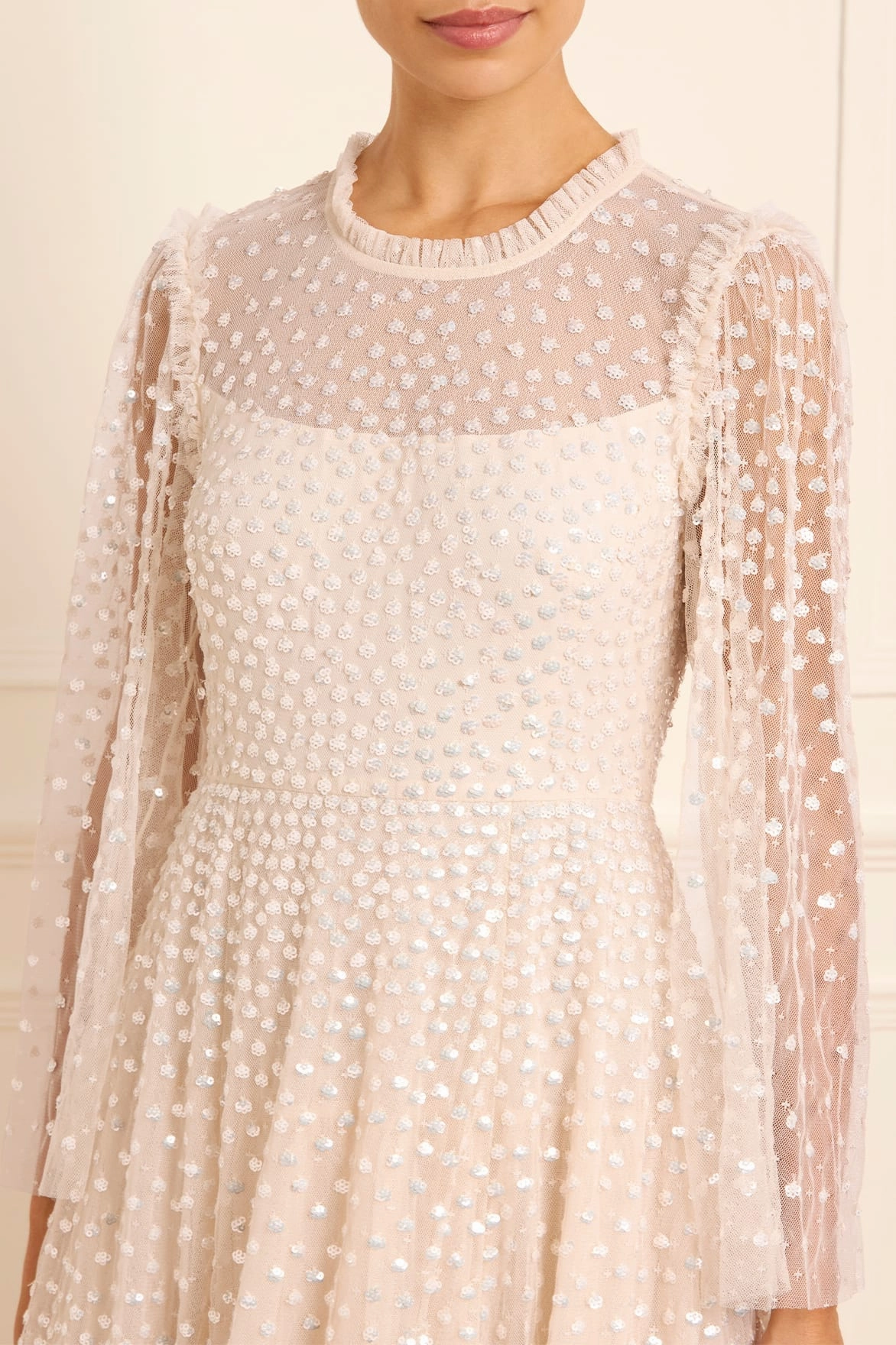 Detachable-Detail Celebration Wear Scatter Dot Round Neck Ankle Gown