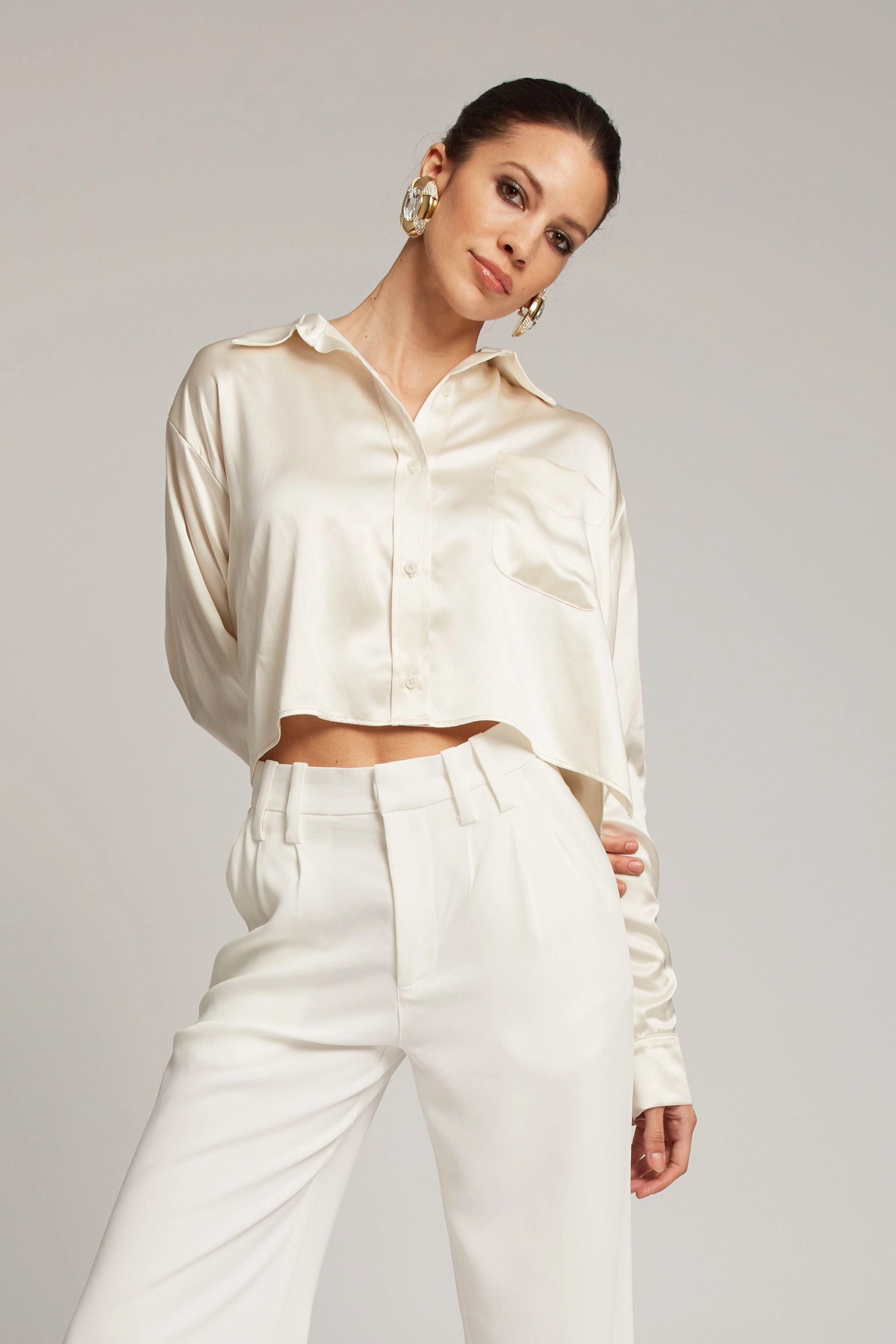 Midweight Four Way Stretch Ivory Silk Cropped Button Down