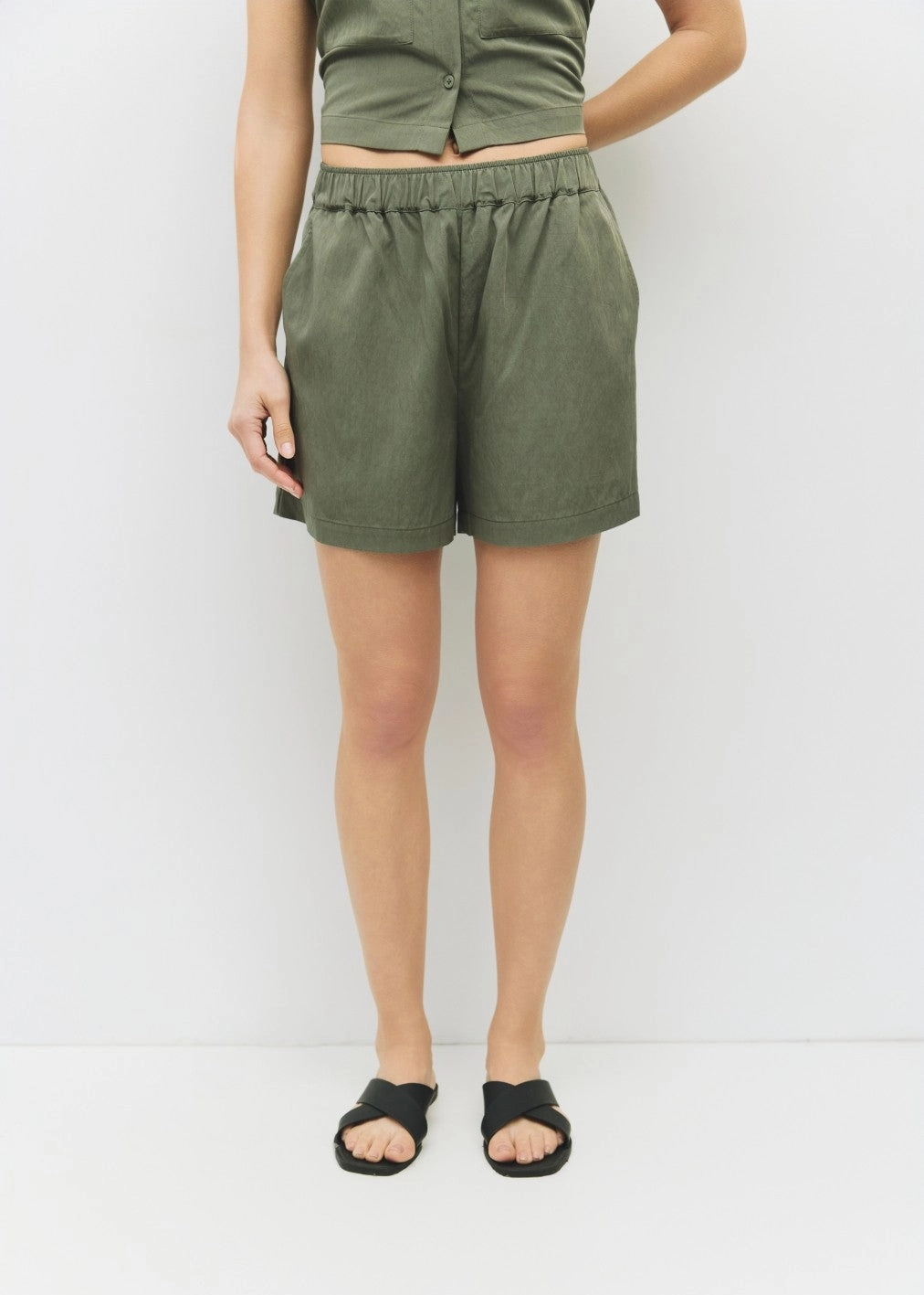 Adjustable Fit MARION RELAXED SHORTS