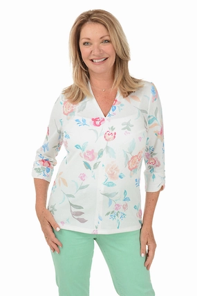 Comfortable fit Floating Flowers Ruched 3/4 Sleeve Top