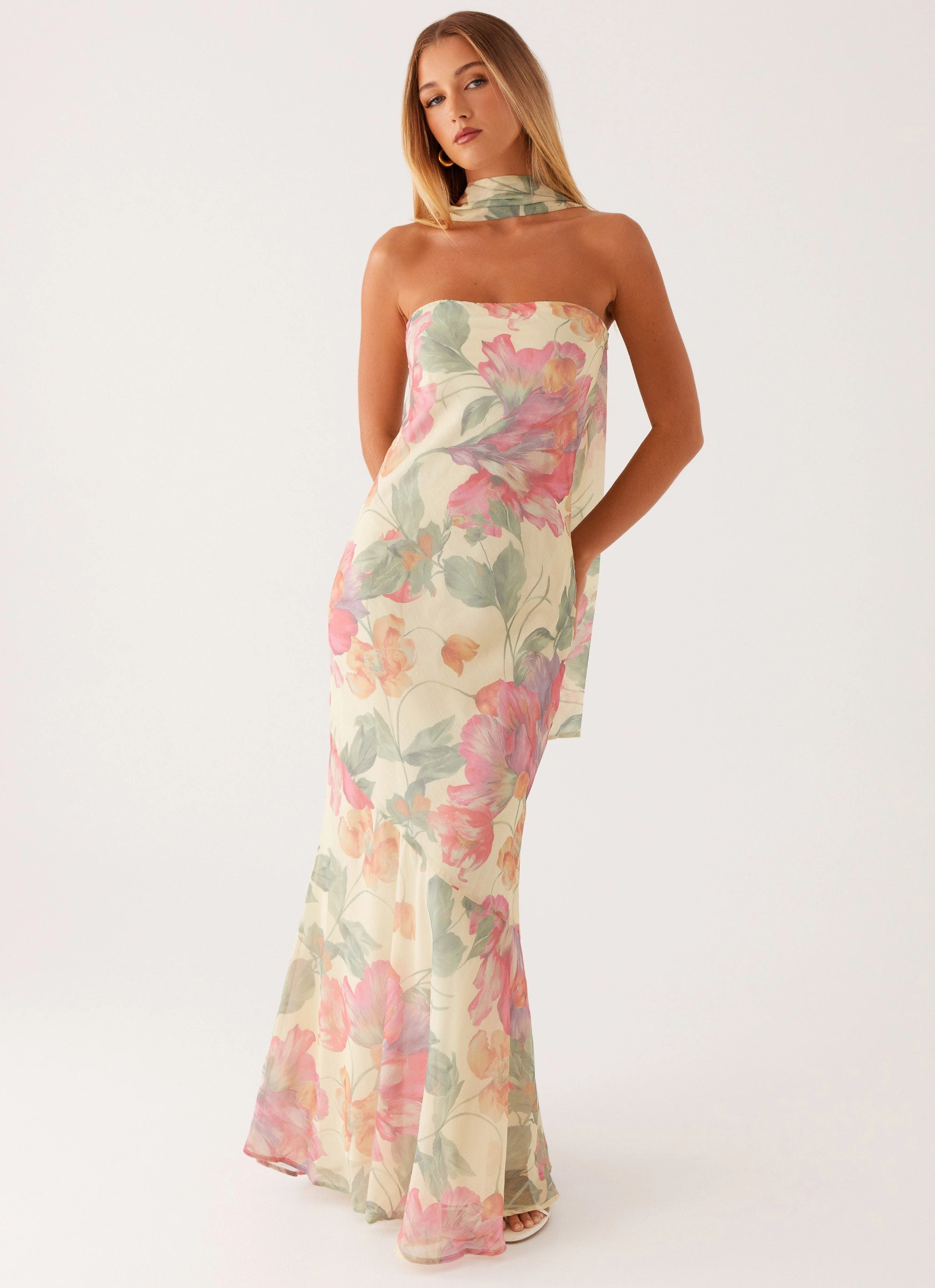 Under The Pagoda Maxi Dress - Yellow Peony Mood Focused Refined Mood