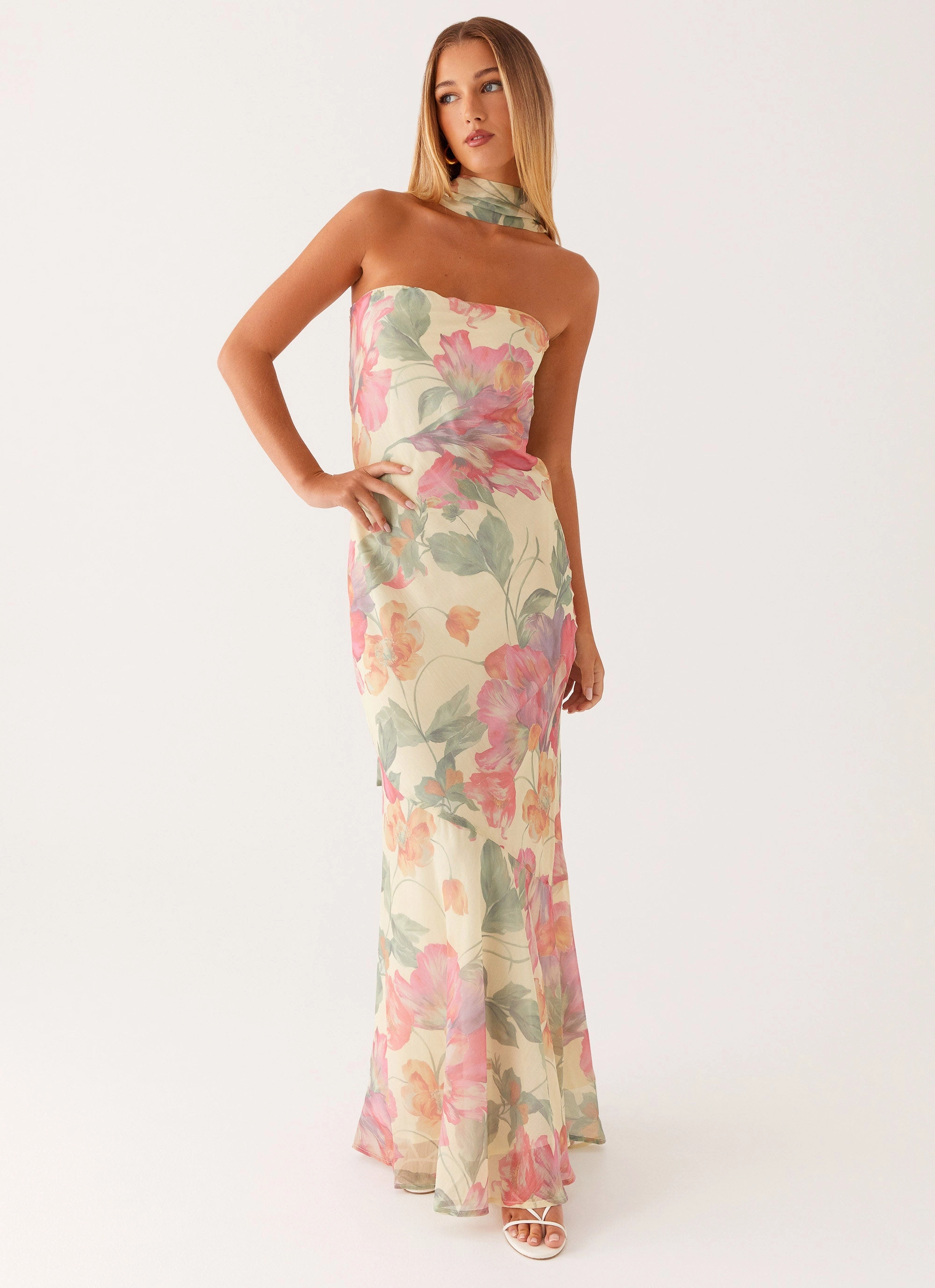 Mood Focused Tulle Air Under The Pagoda Maxi Dress - Yellow Peony