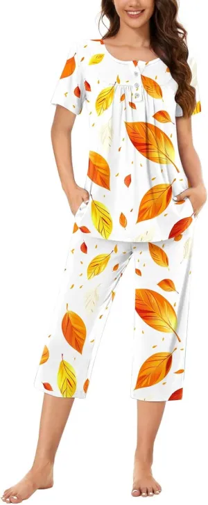 Floral Printed 2 Piece Pajamas Suits for Women Short Sleeve Crewneck Button Pleated Tops and Straight Lounge Capris