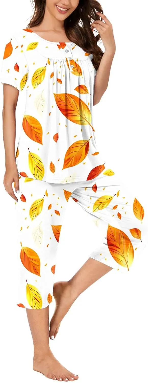 Floral Printed 2 Piece Pajamas Suits for Women Short Sleeve Crewneck Button Pleated Tops and Straight Lounge Capris