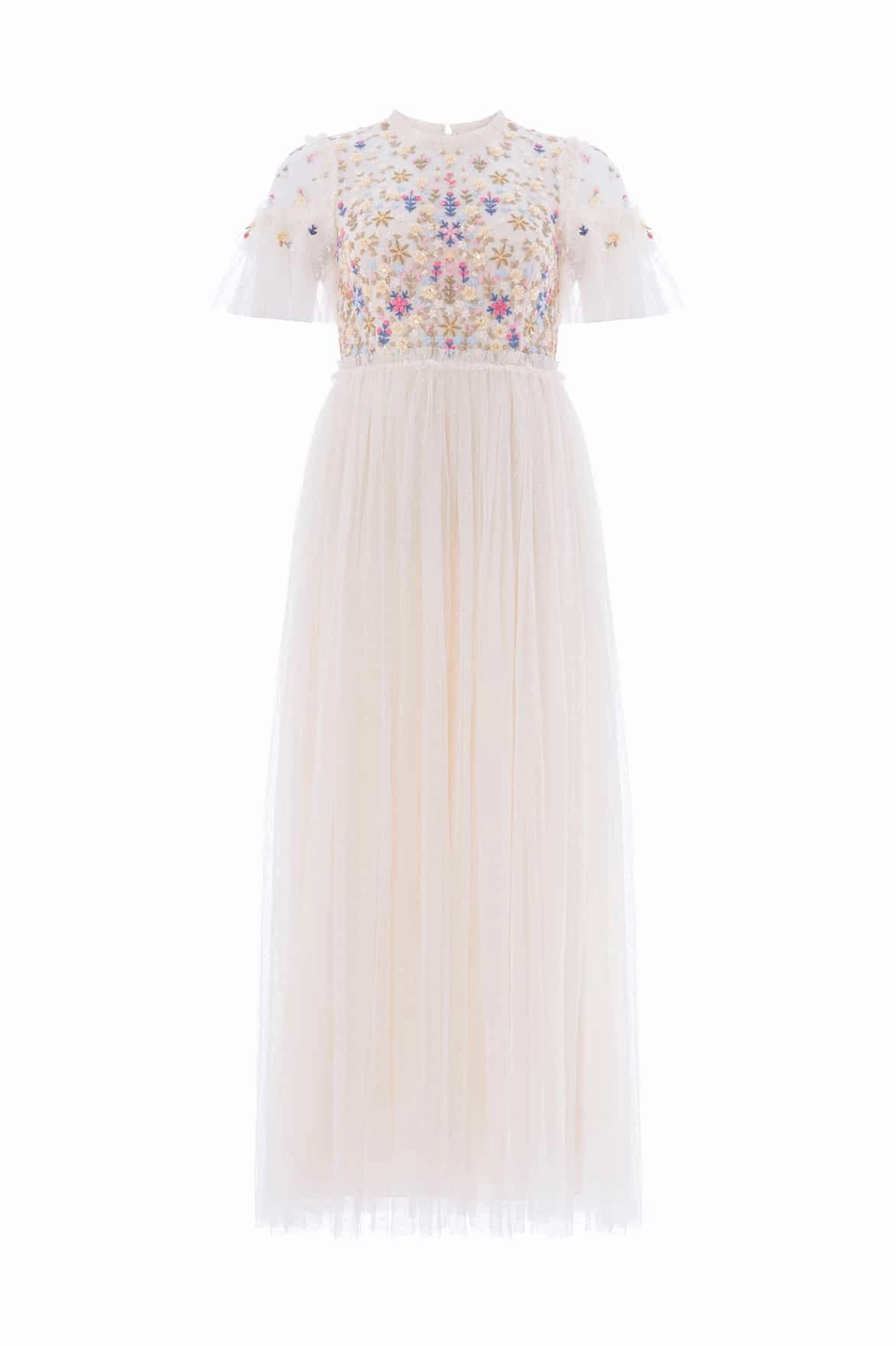 Flowerbed Embroidery Bodice Round Neck Ankle Gown Chic Energy Seamless-Look