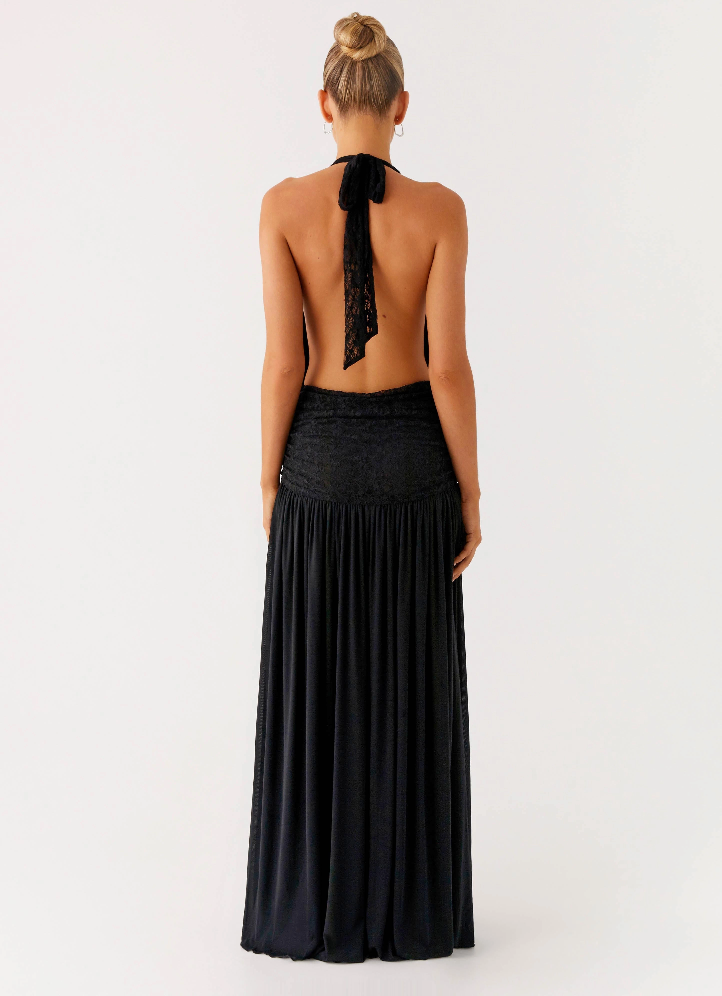 Chilly Weather Layer Easy Going Full Attention Maxi Dress - Black