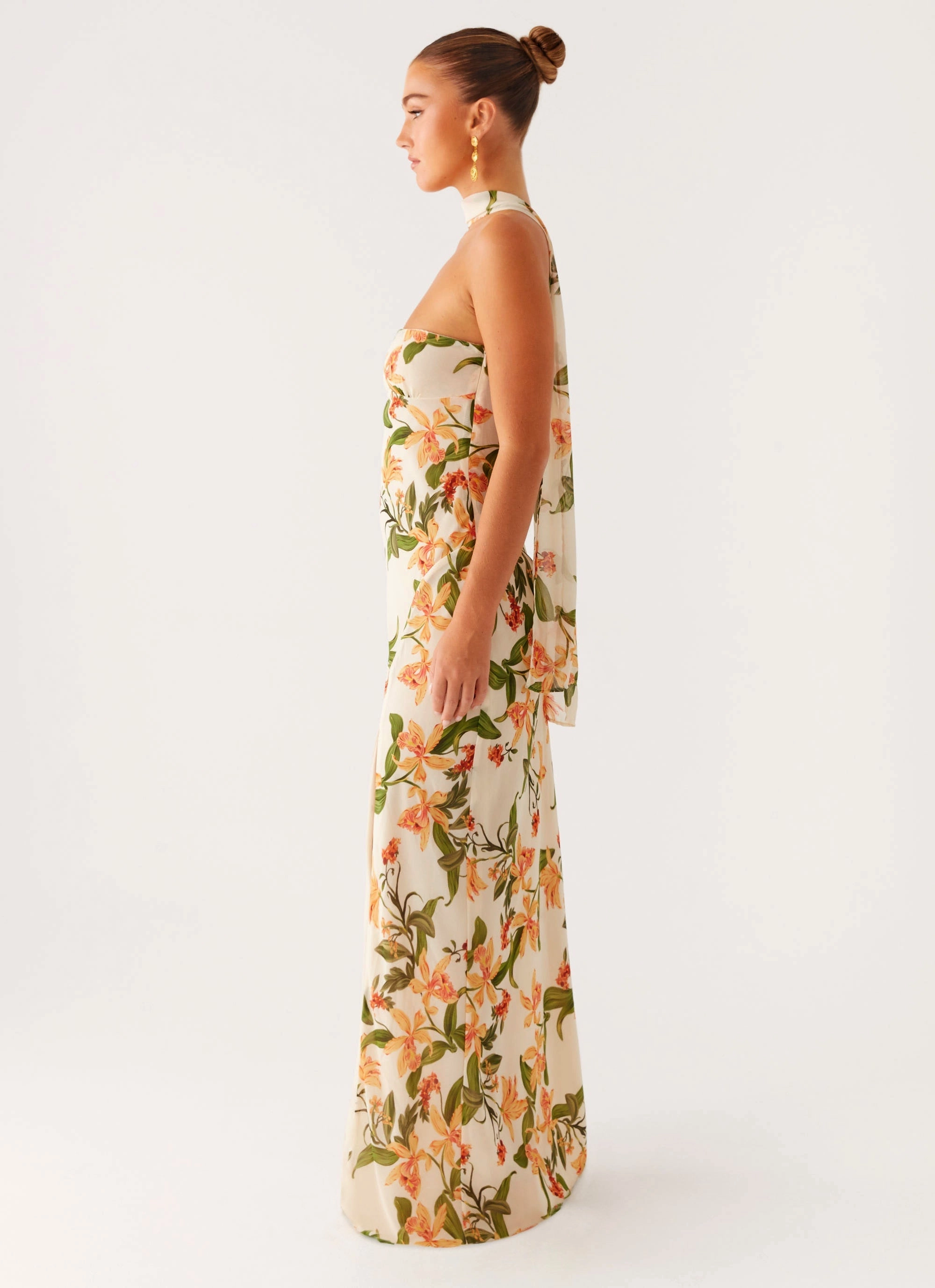 Fall Layer Relaxed and stylish Gali Strapless Maxi Dress - Floral Print