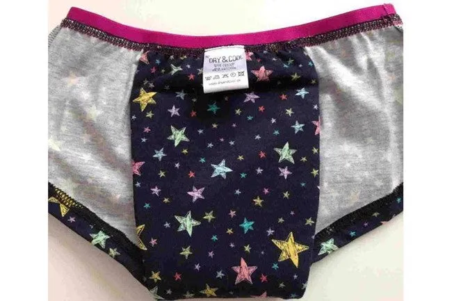 Girl's Incontinence Briefs
