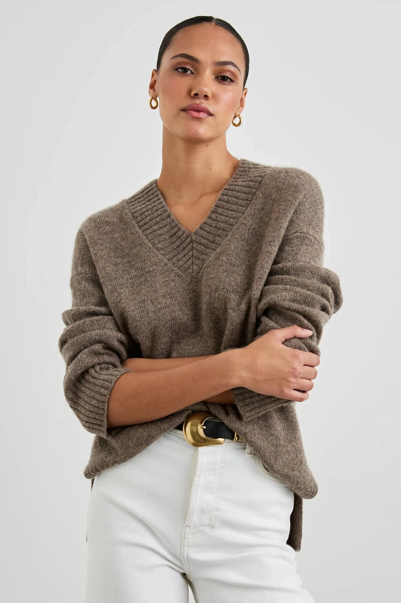 Gisella Sweater Hazelnut MultiPocket Configuration AntiPill Surface