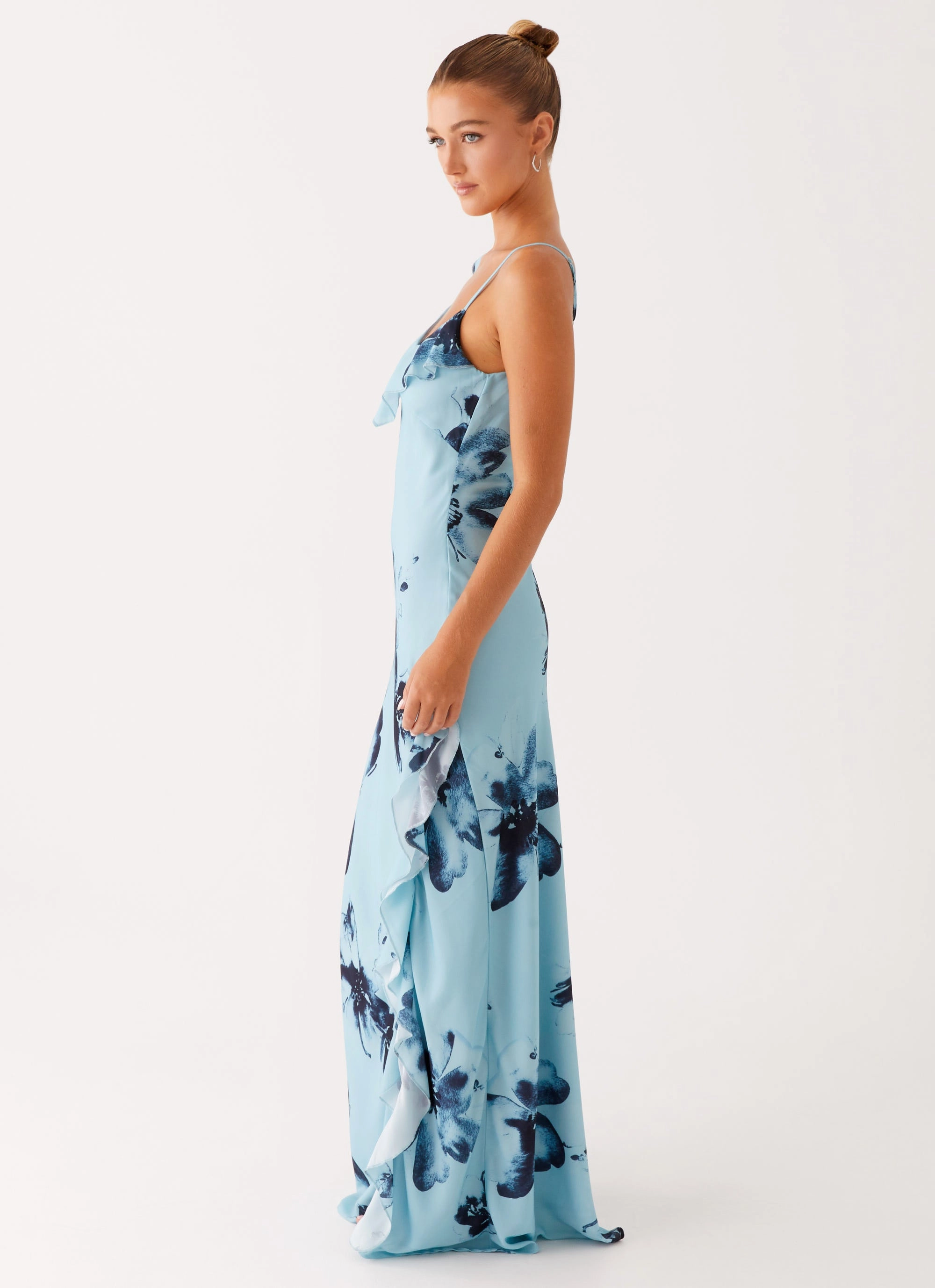 Relax Motion Curvy Glam Goldsmith Maxi Dress - Blue Black Floral