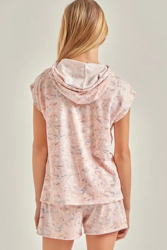 Good Girl - Floral Kangaroo Pocket Hoodie and Shorts Set In Pink