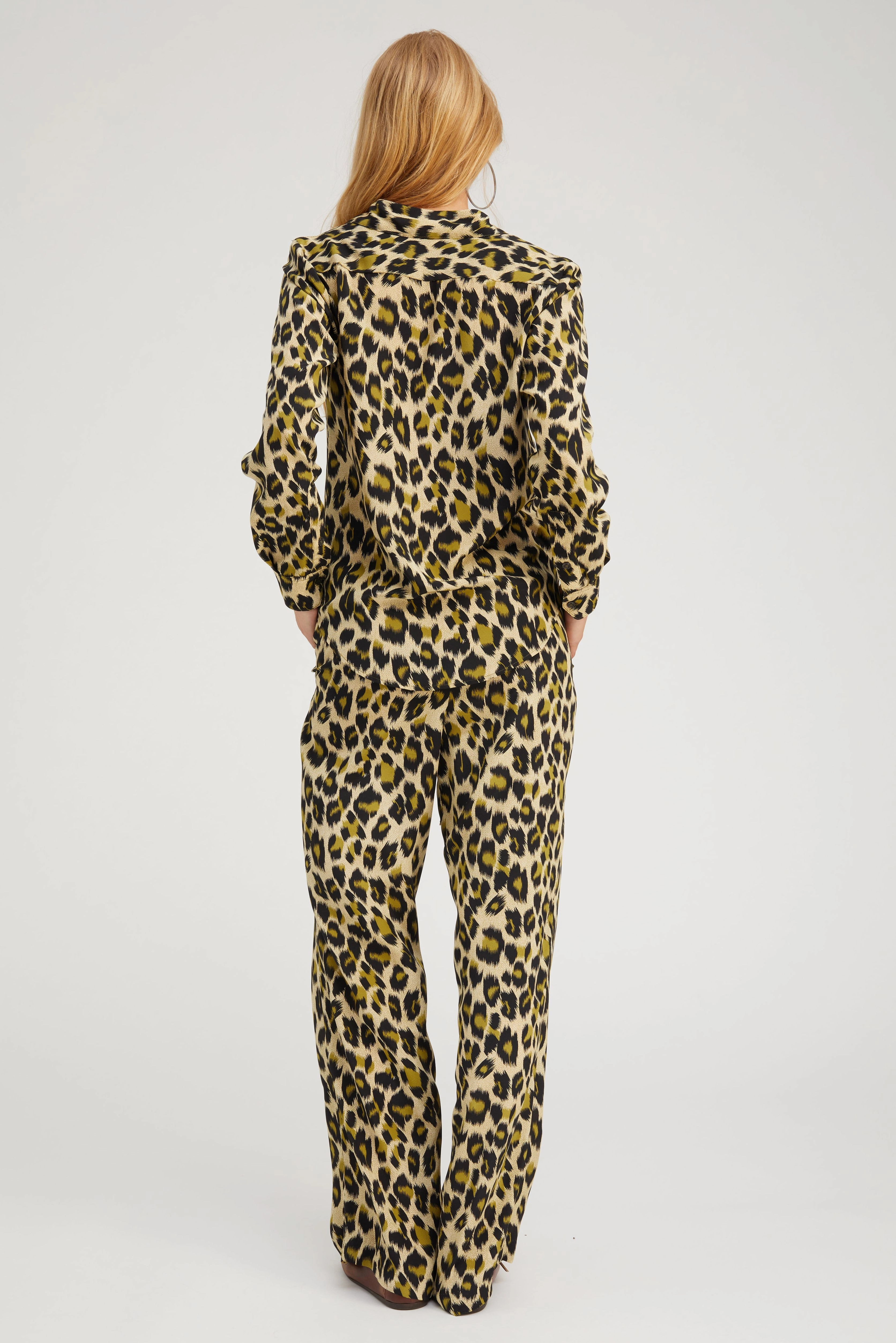 HighElasticity Green Leopard Silk Fitted Button Down