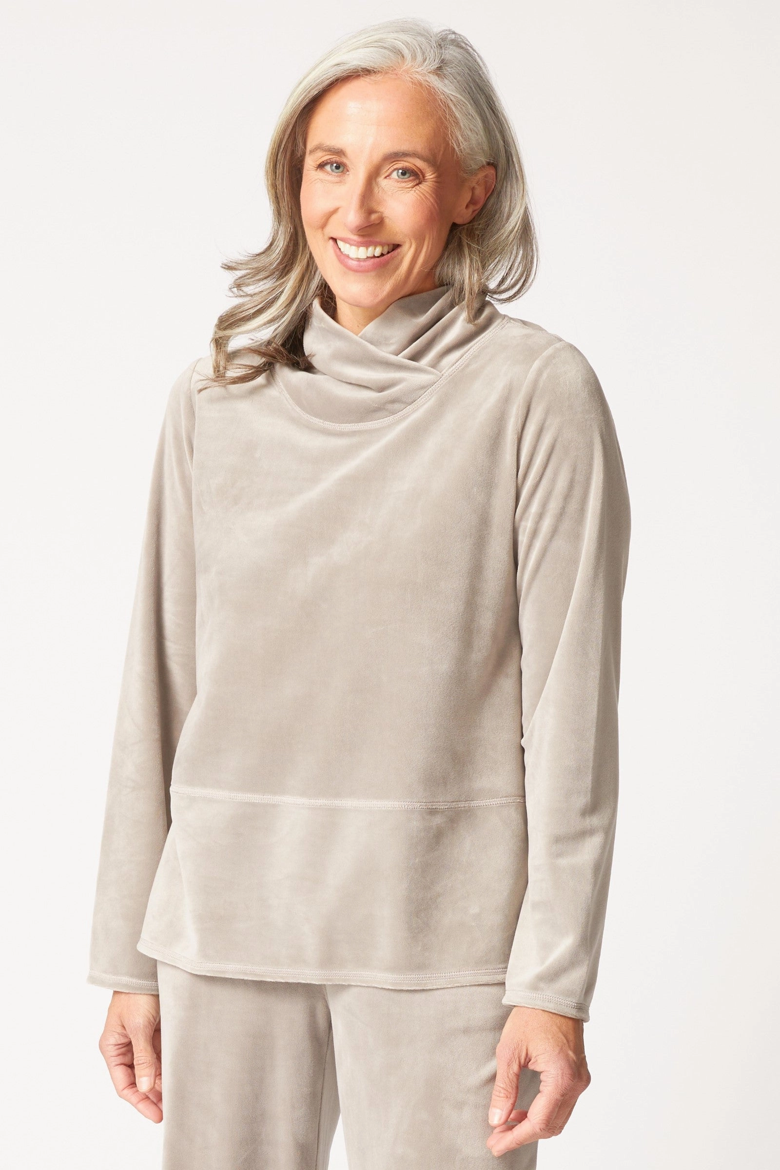 UltraSoftInterior Habitat Cozy Velour Tranquil Top in Latte