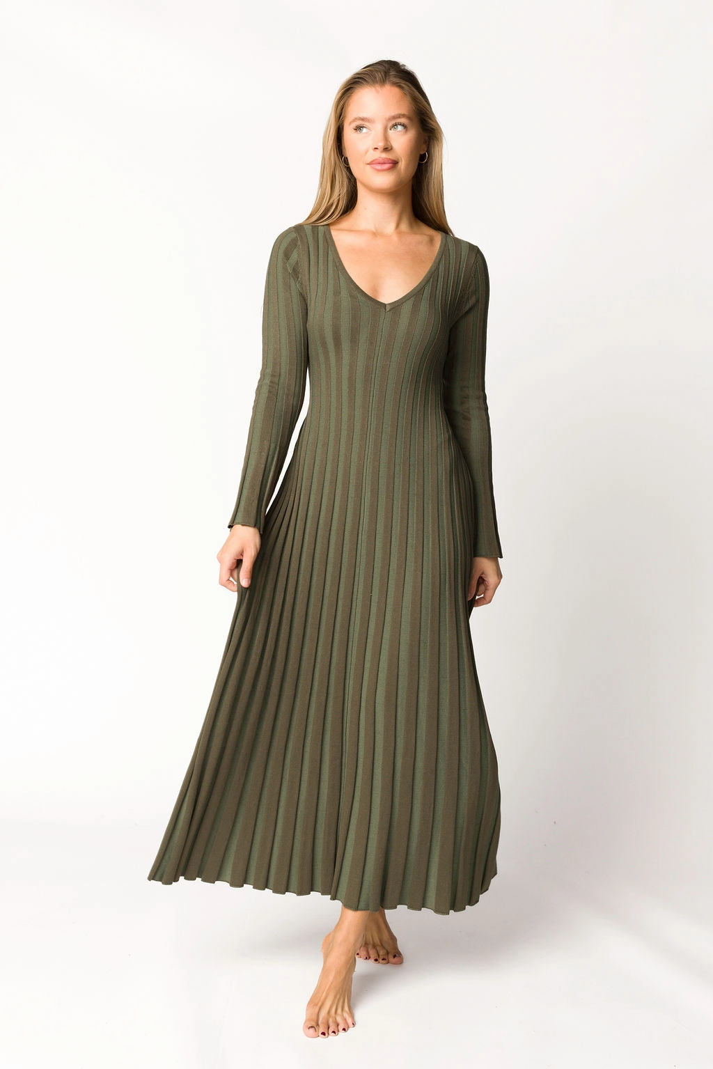 Soft cotton blend dress Soft Profile Hadley Long Sleeve V-Neck Knit Maxi Dress in Olive- Bump Friendly