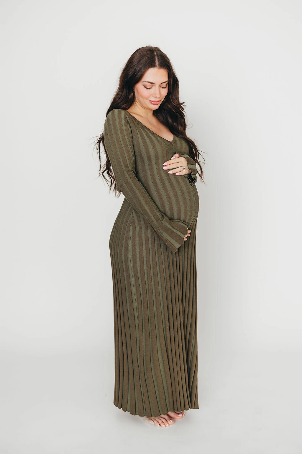 Hadley Long Sleeve V-Neck Knit Maxi Dress in Olive- Bump Friendly Polished Finish Pleated-Skirt