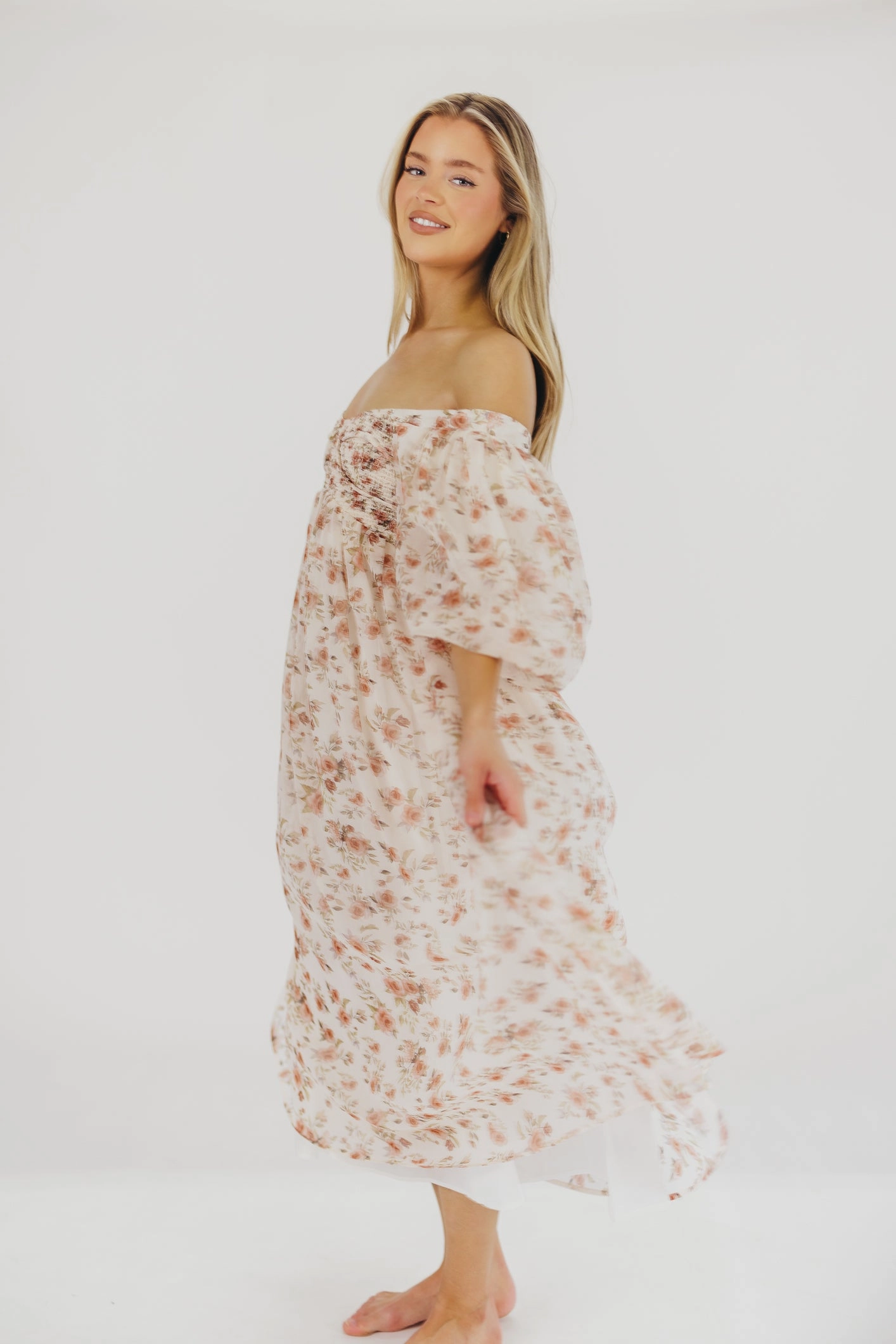 Harlow Maxi Dress in Ivory Floral - Bump Friendly & Inclusive Sizing (S-3XL) Professional Comfort Light and Comfortable Wear