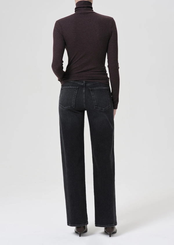 Harper Mid Rise Relaxed Straight Jean in Hush Artist Vibe Premium