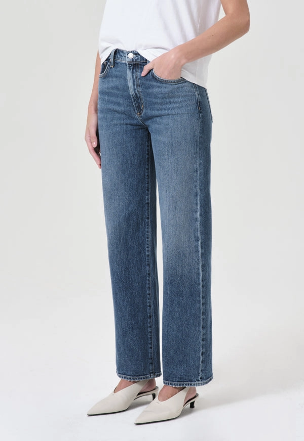 Flexible Waist Harper Mid Rise Relaxed Straight Leg Jean in Fix