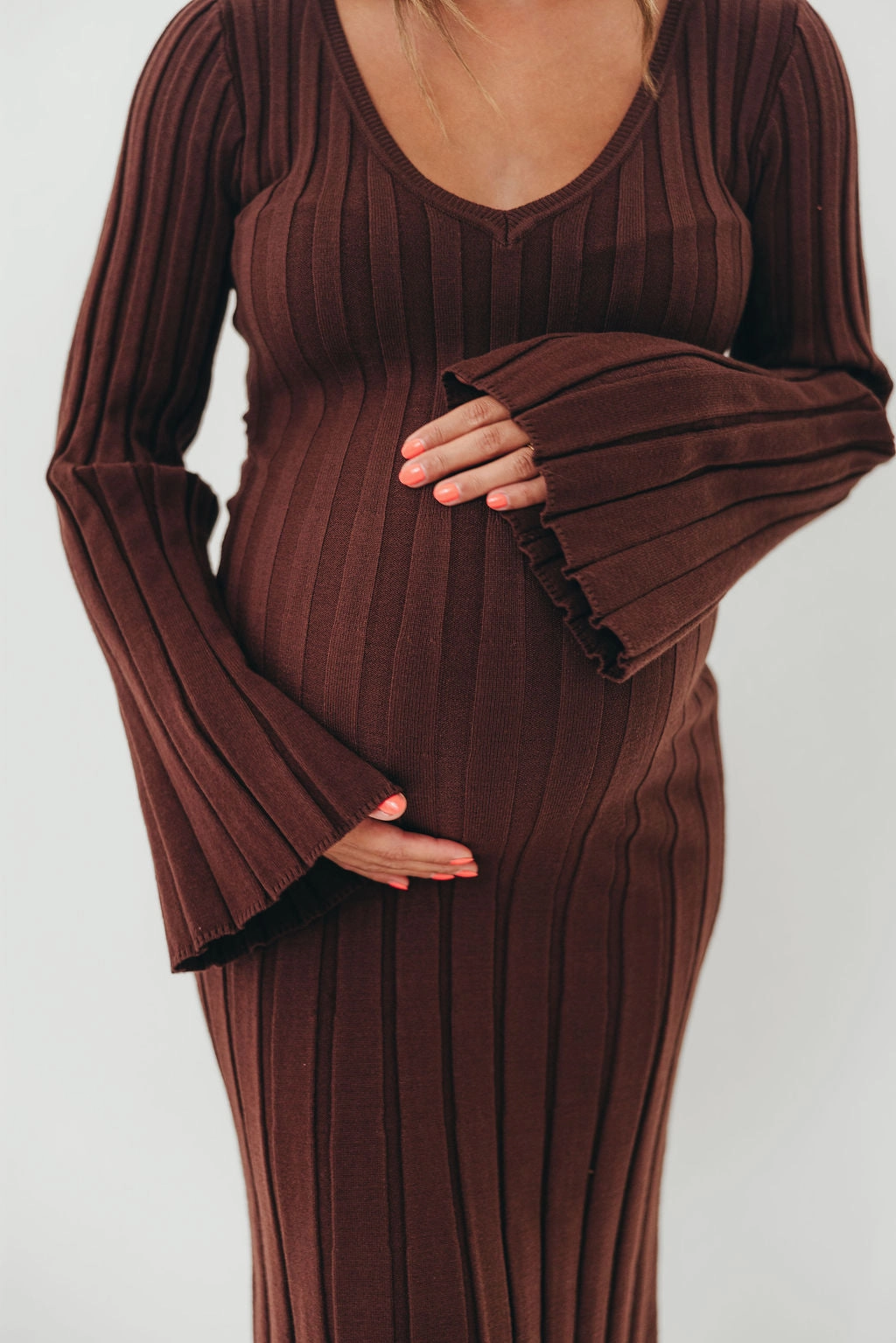 Luxe Touch Texture Soft Hearth V-Neck Maxi Dress in Brown - Bump Friendly