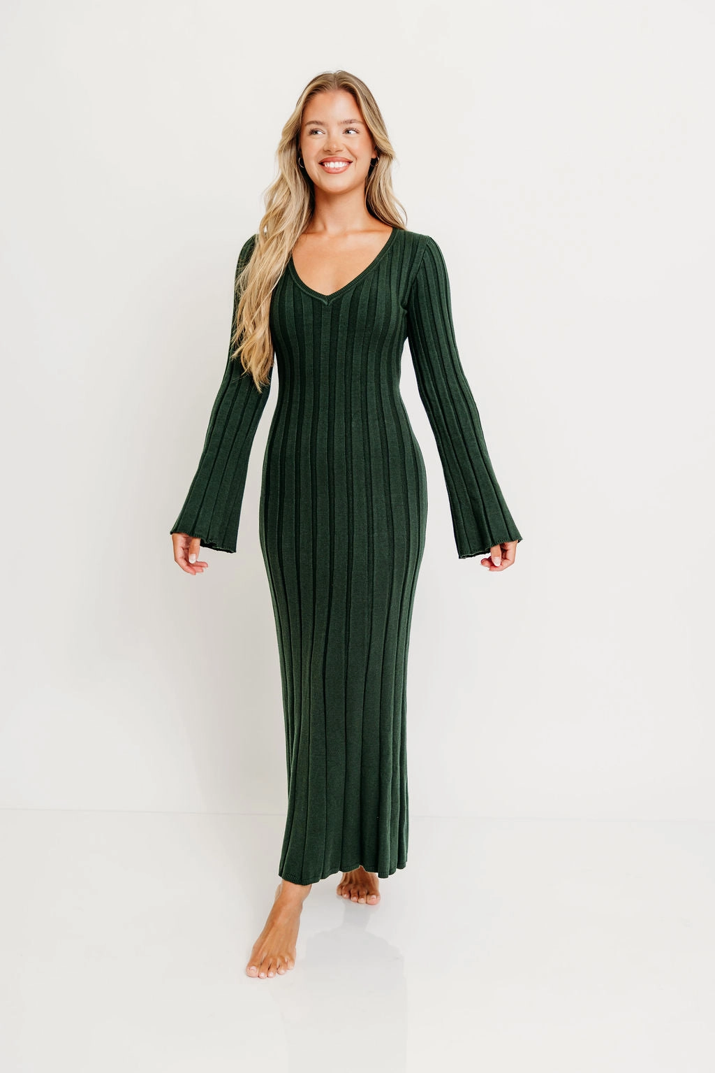 Hearth V-Neck Maxi Dress in Evergreen - Bump Friendly Clean Cut