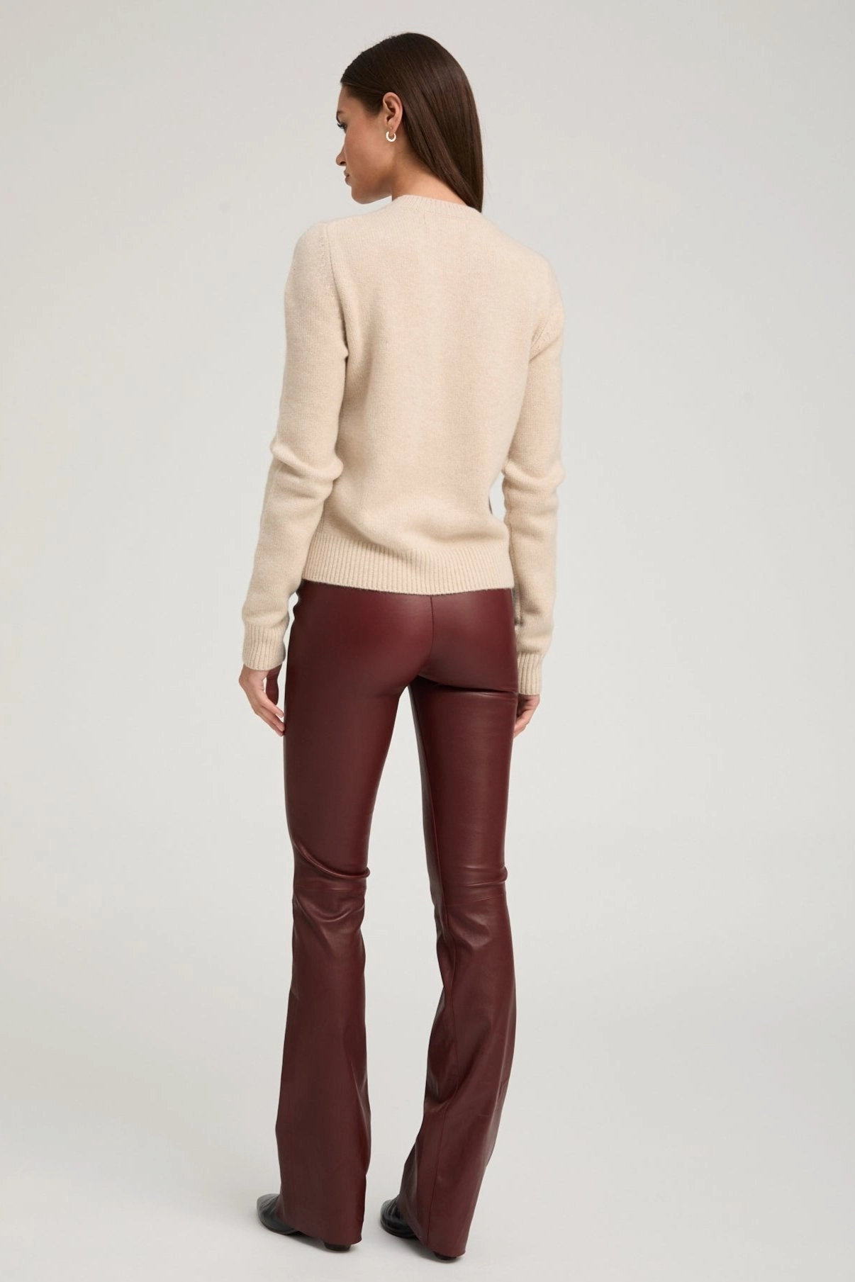 ChafeFreeEdging AthleisureReady Oat Cashmere Crewneck Sweater