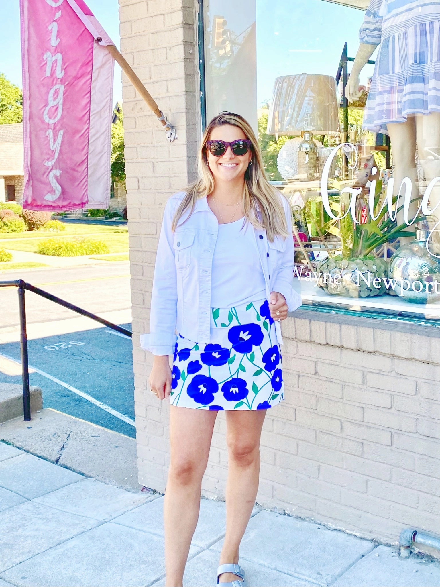 Razi Skort Pop Art Flower Compact Jacquard Weave