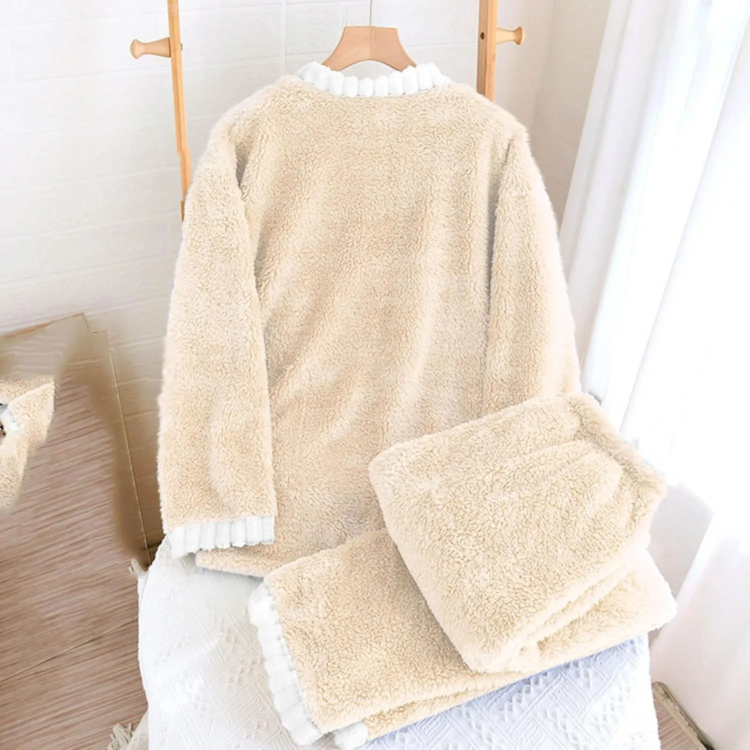 HGps8w 2 Piece Outfits for Women Fuzzy Fleece Lounge Sets, Winter Warm Button Up Sleepwear Soft Long Pants Pajamas