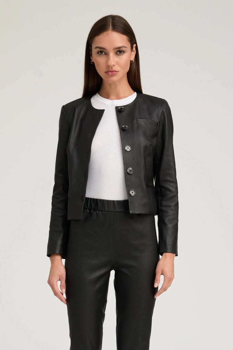 Cozy Design Black Leather Shrunken Jacket