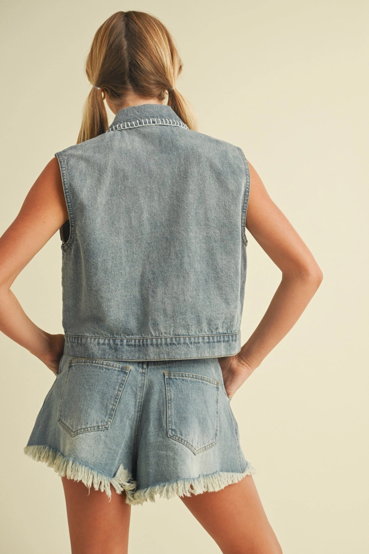 Contemporary Vibe Durable Hardware PAIGE DENIM VEST TOP