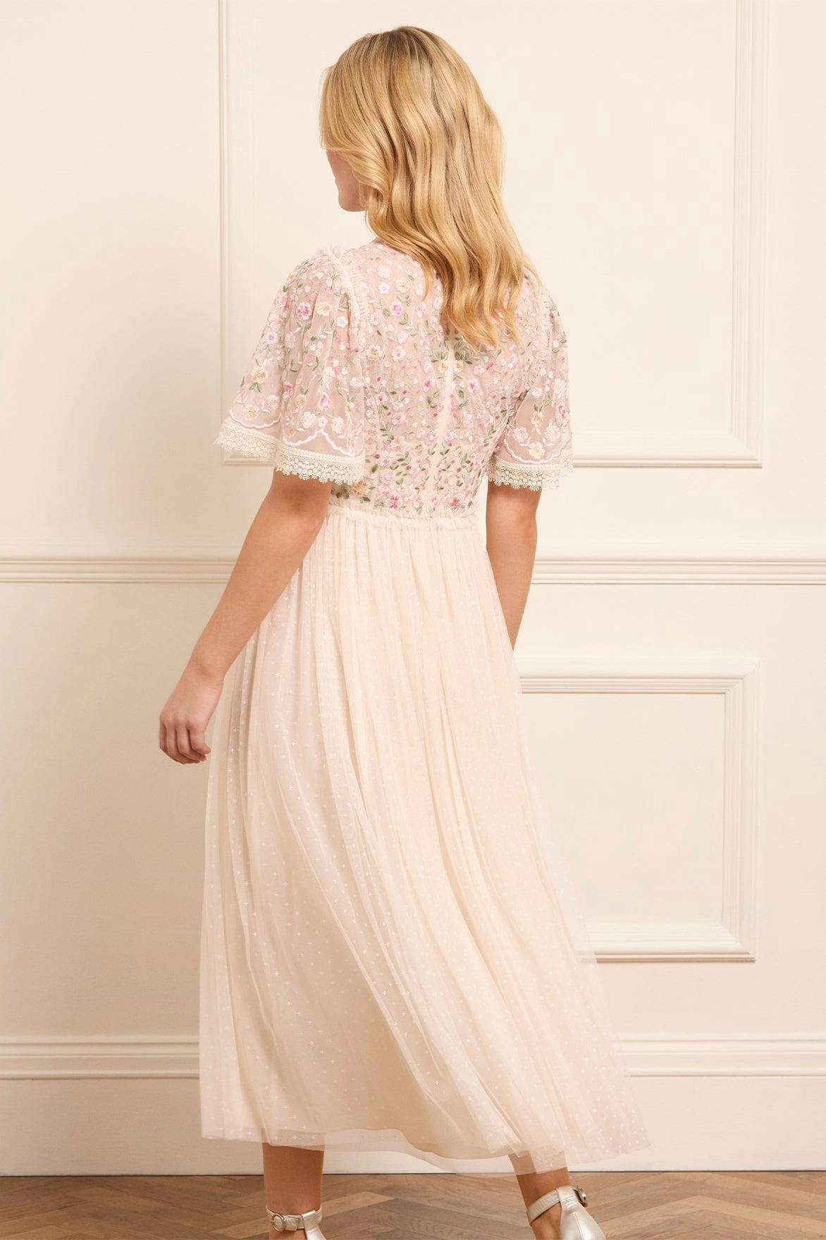 Golden Scene Refined Vibe Rosie Lace Bodice Short Sleeve V-Neck Ballerina Dress